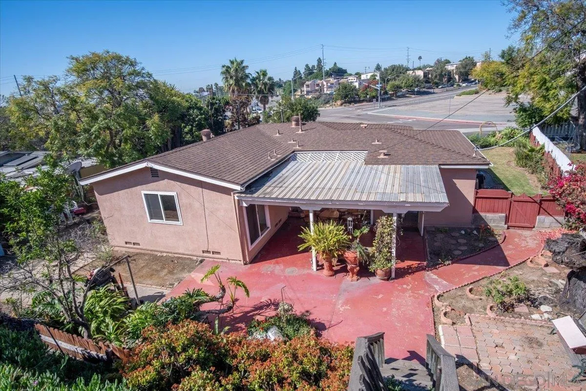 https://cdn.realtyfeed.com/cdn/127/260009077/aaaf313101b5b1254a449723ccd12c57.webp