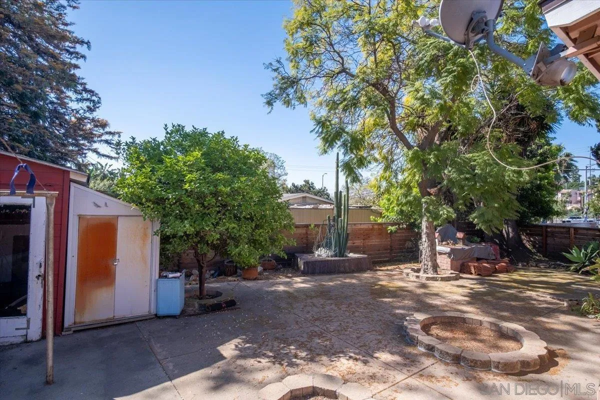 https://cdn.realtyfeed.com/cdn/127/260009077/b81c5d242de67d96b92256835955f4a2.webp