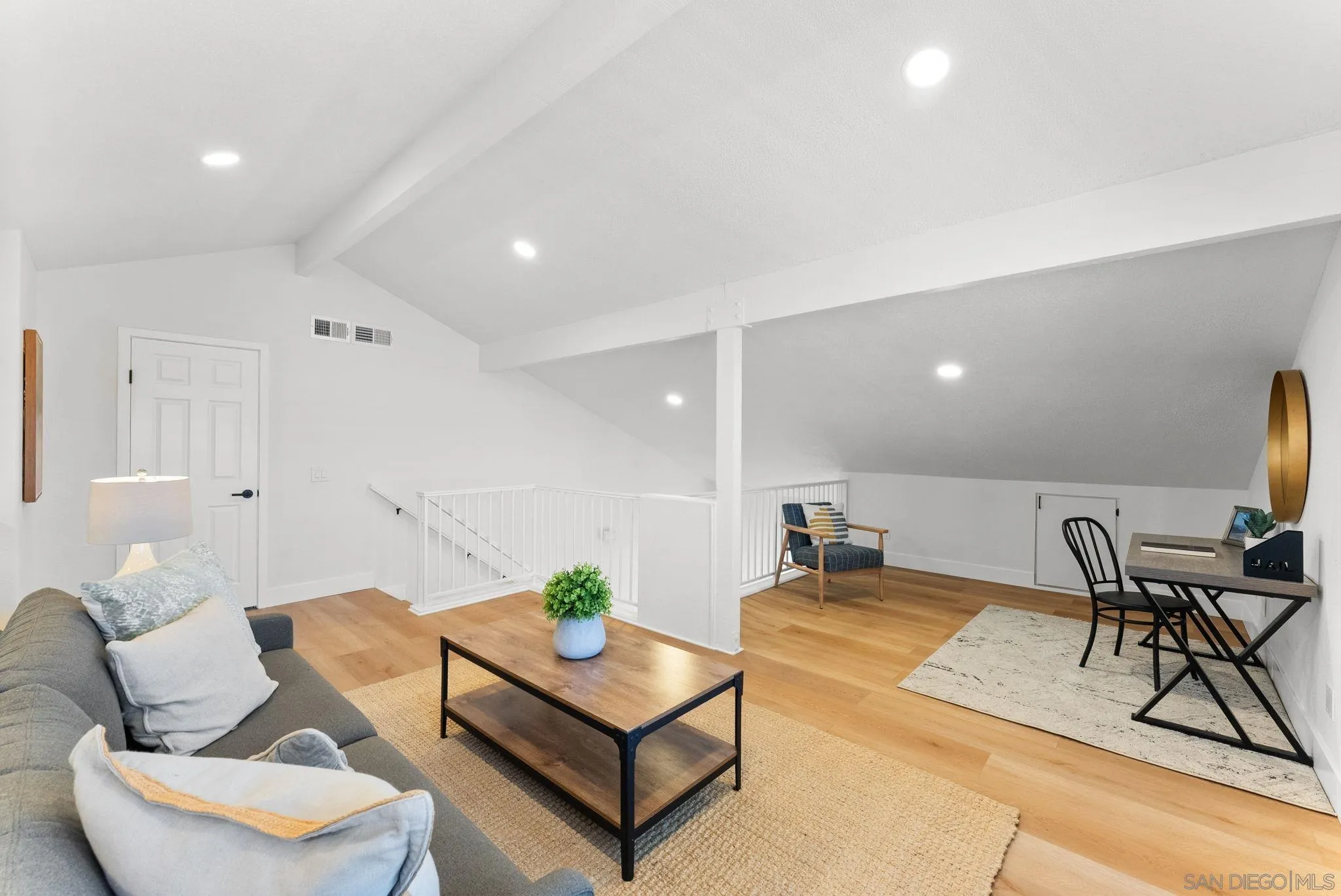 4676 Barcelona, Oceanside, CA, 92056