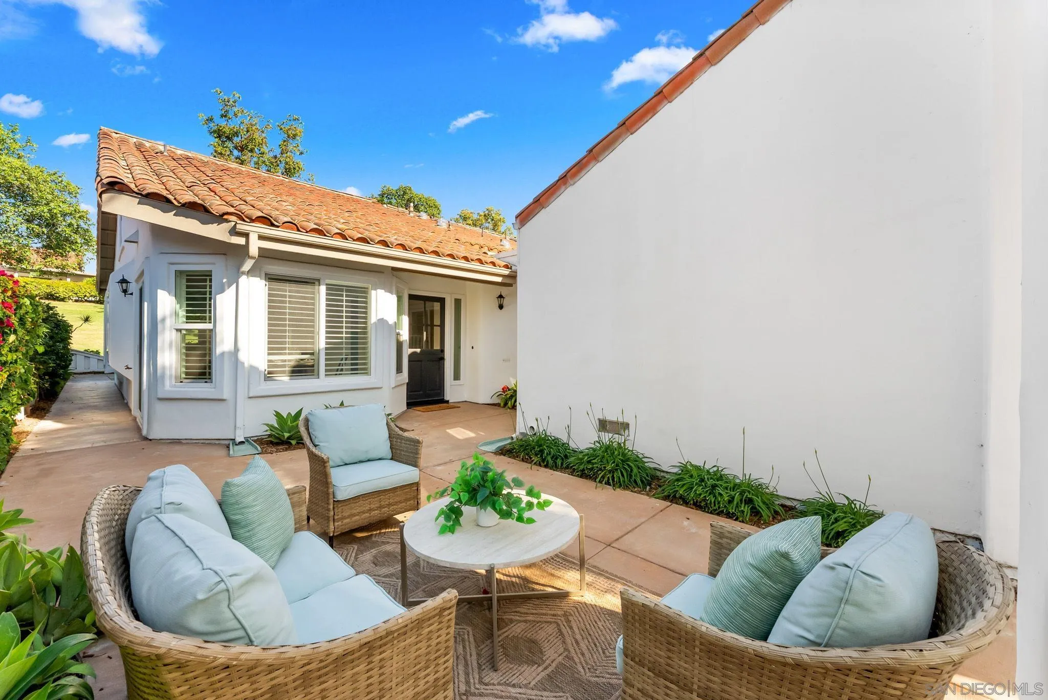 4676 Barcelona, Oceanside, CA, 92056