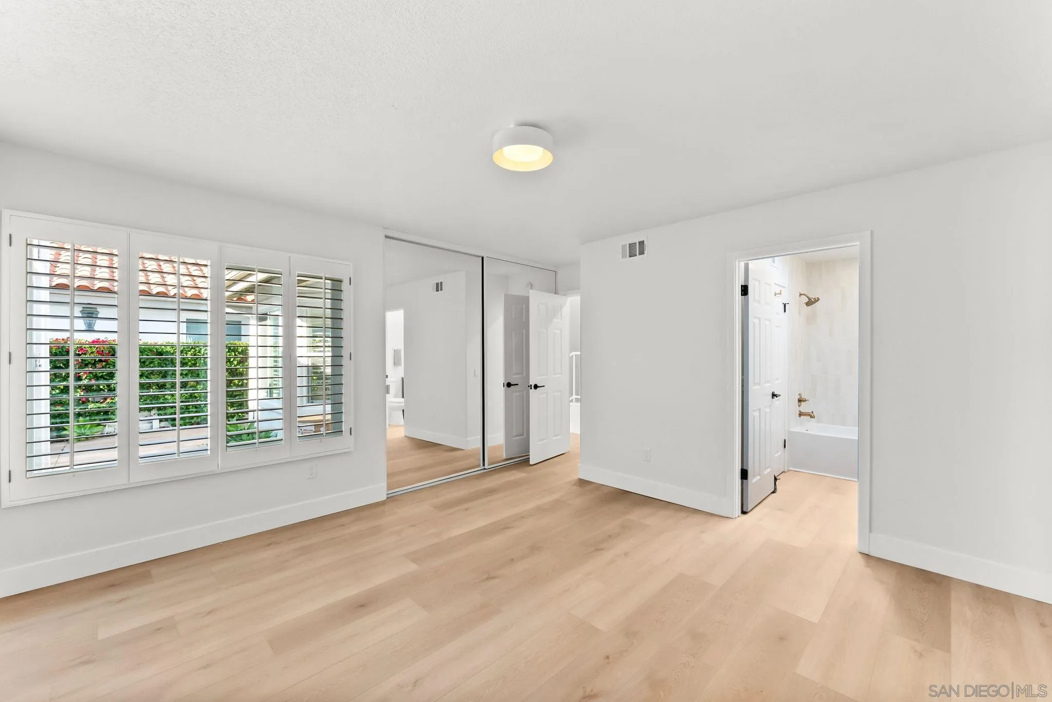 4676 Barcelona, Oceanside, CA, 92056