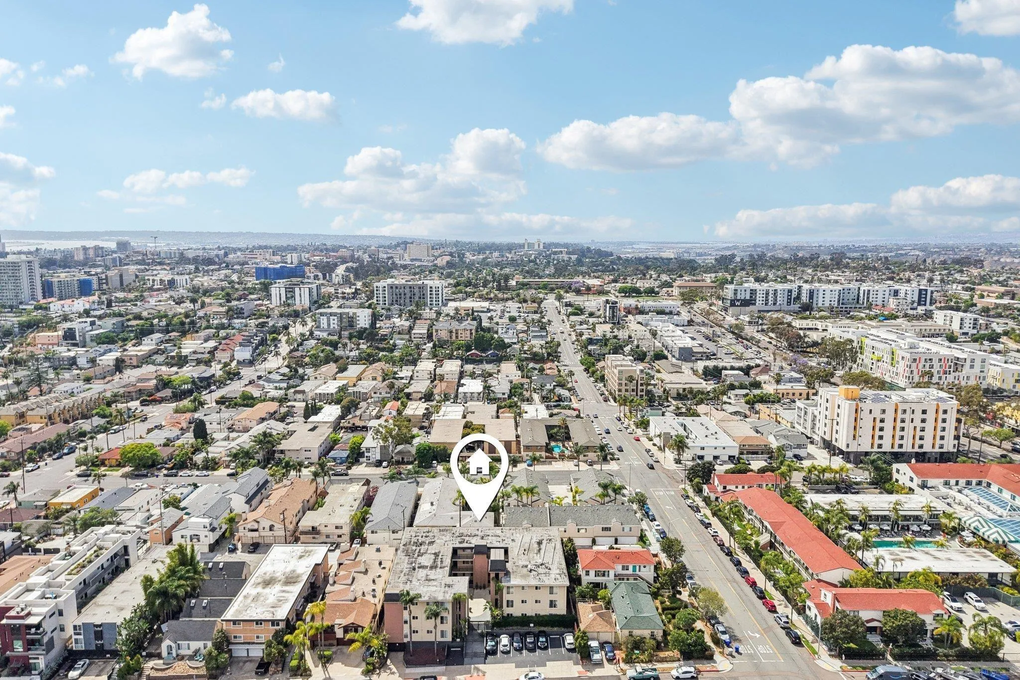 https://cdn.realtyfeed.com/cdn/127/260009080/6ae8bfee01fad5cec36b58d10db27804.webp