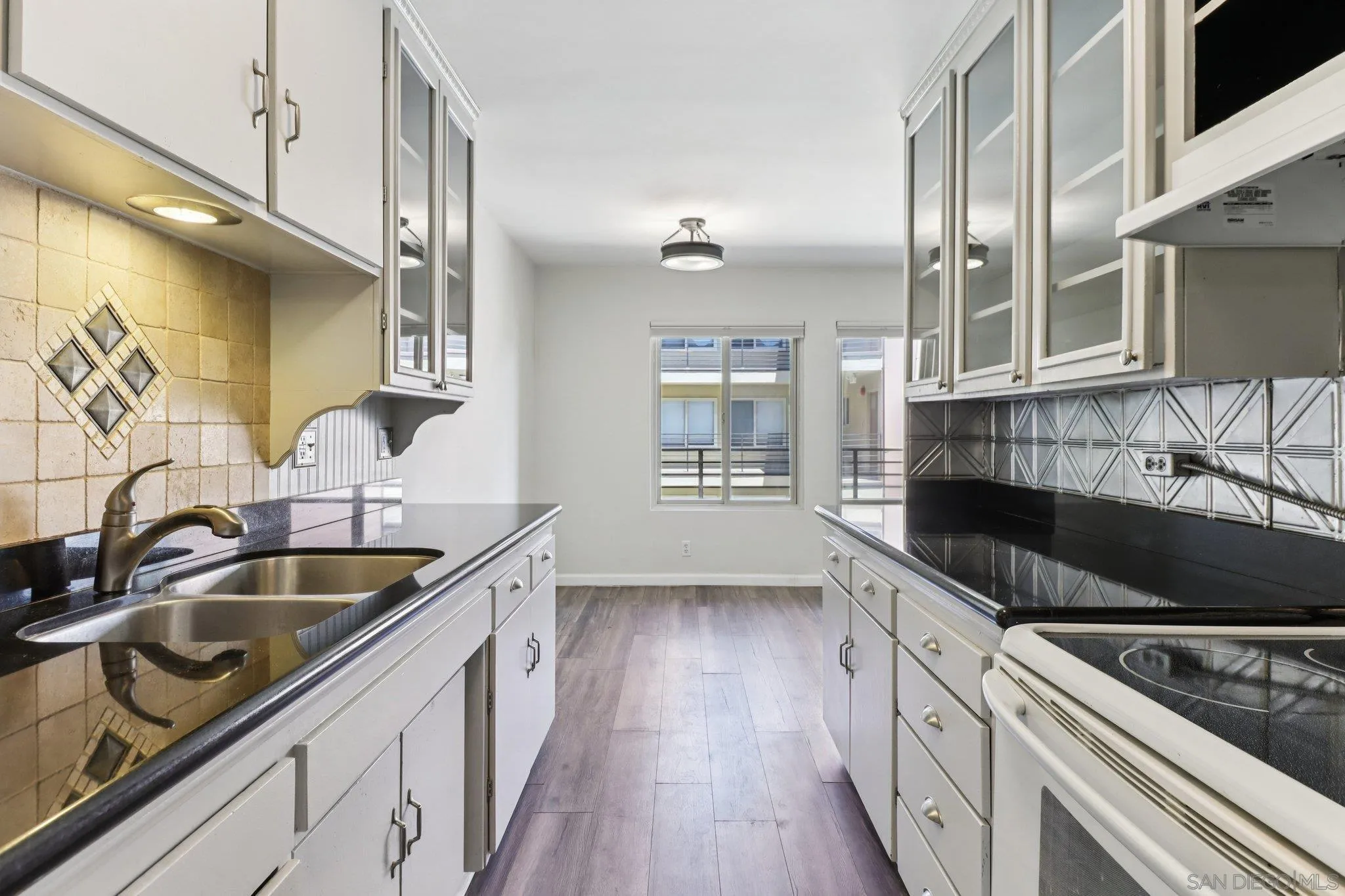 Photo #14: 260009080 Listing: Photo #14