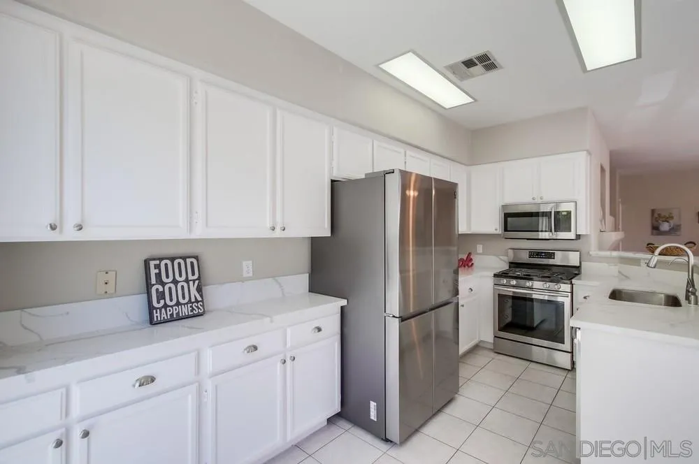 Photo #6: 260009081 Listing: Photo #6