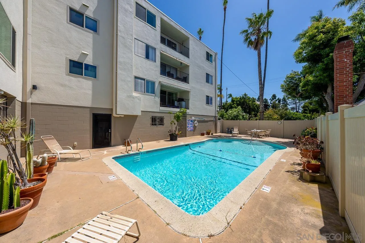 https://cdn.realtyfeed.com/cdn/127/260009084/de39500216e3c6dae76fe501c3f78b32.webp
