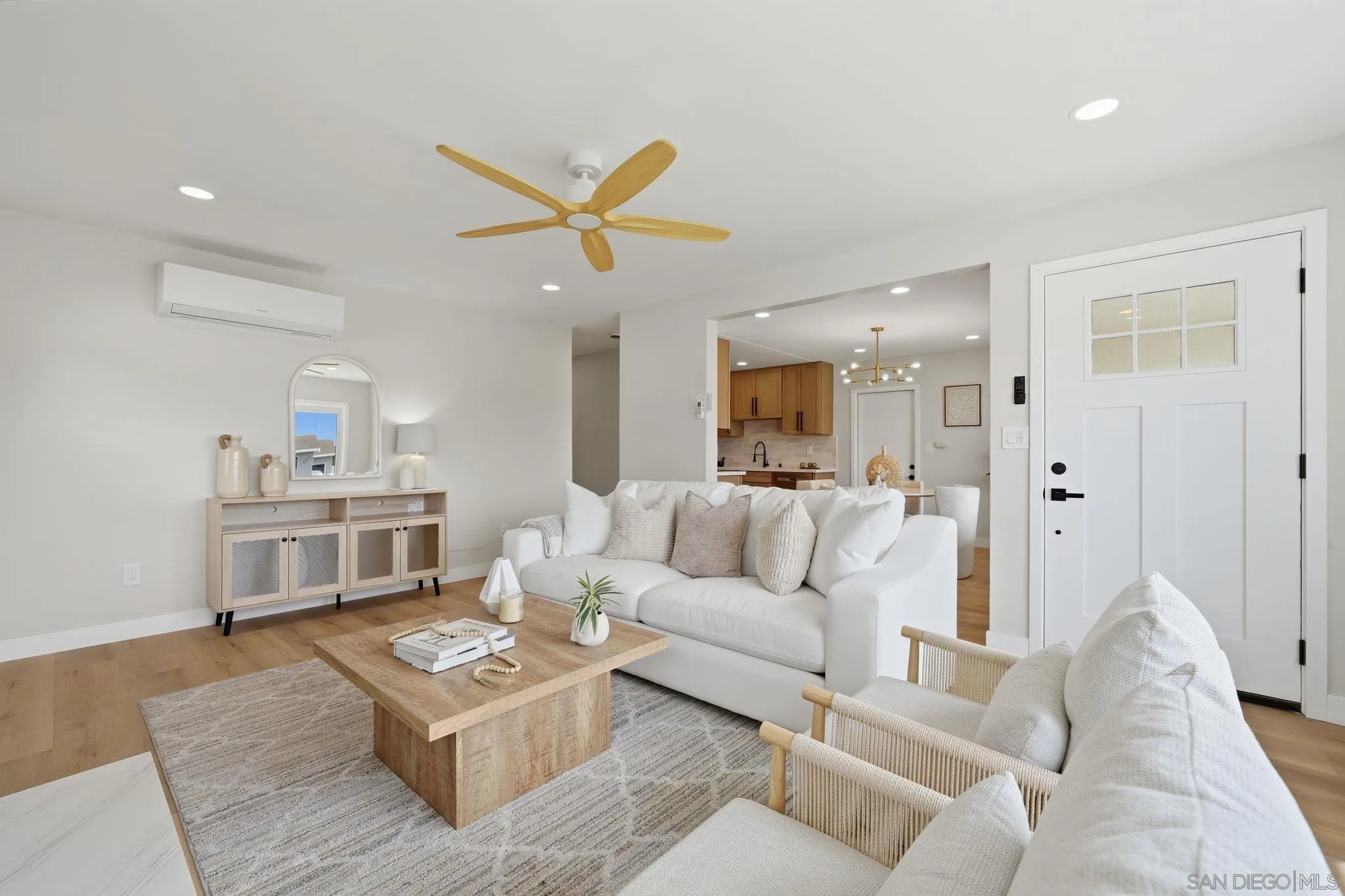 https://cdn.realtyfeed.com/cdn/127/260009089/156d67967e7bd9d03326789e561a2a7f.webp