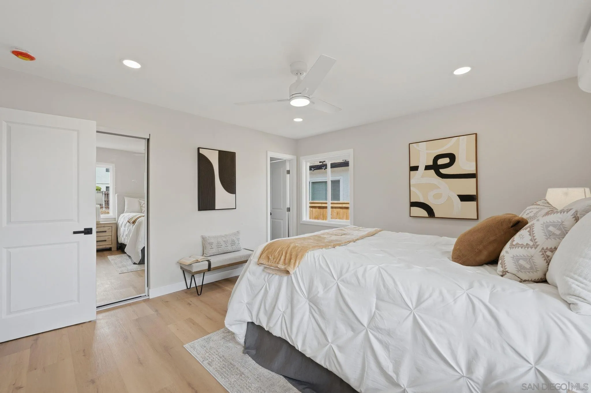 https://cdn.realtyfeed.com/cdn/127/260009089/32e81f73364c497ad237685701892da1.webp