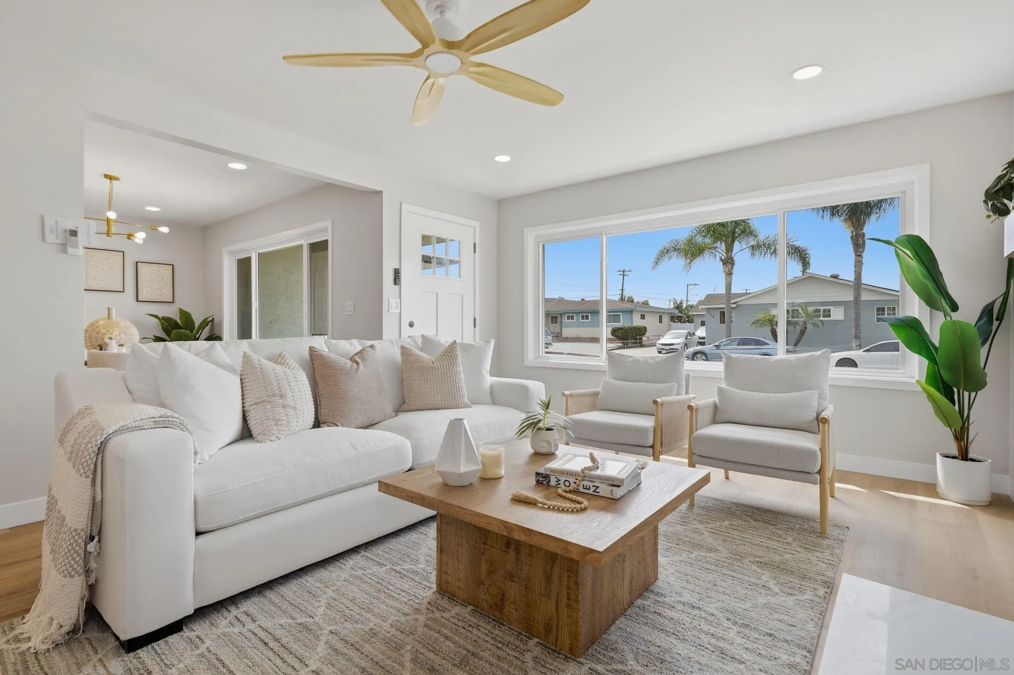 https://cdn.realtyfeed.com/cdn/127/260009089/80b5da3006e0bbeca18a3530f07c1124.webp