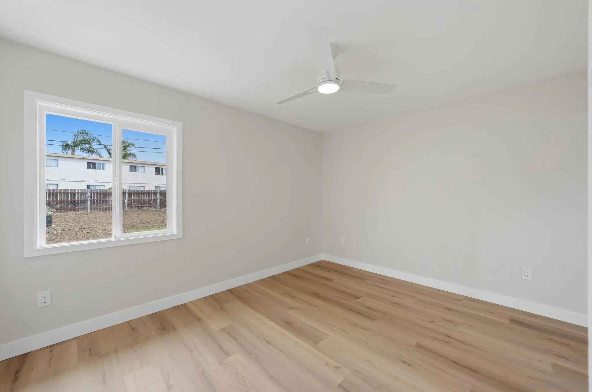 https://cdn.realtyfeed.com/cdn/127/260009089/f3446327c4ef274128639472cee17967.webp