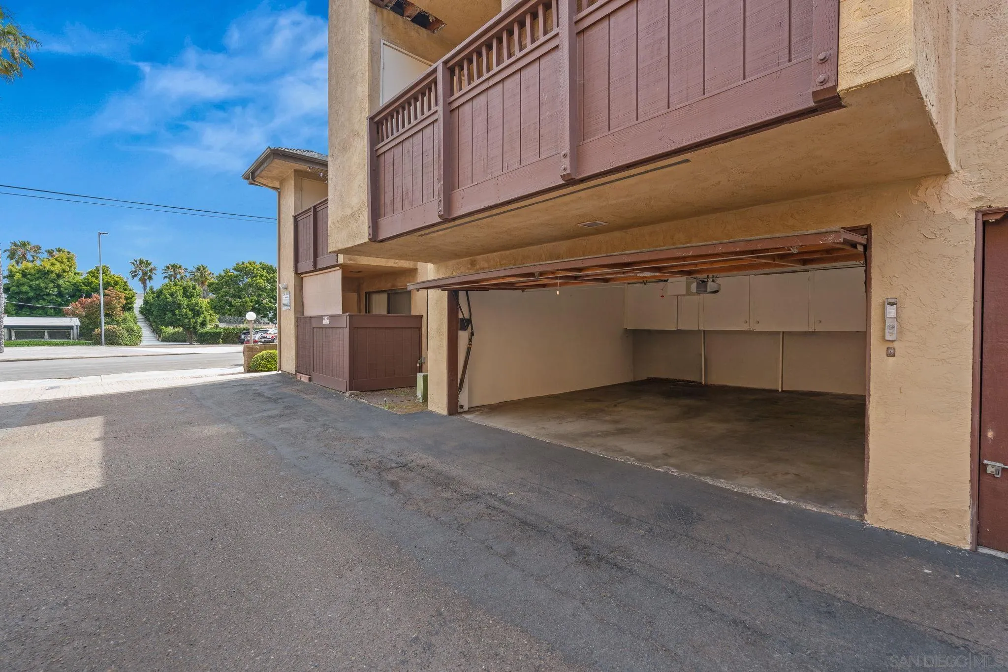 Photo #30: 260009091 Listing: Photo #30