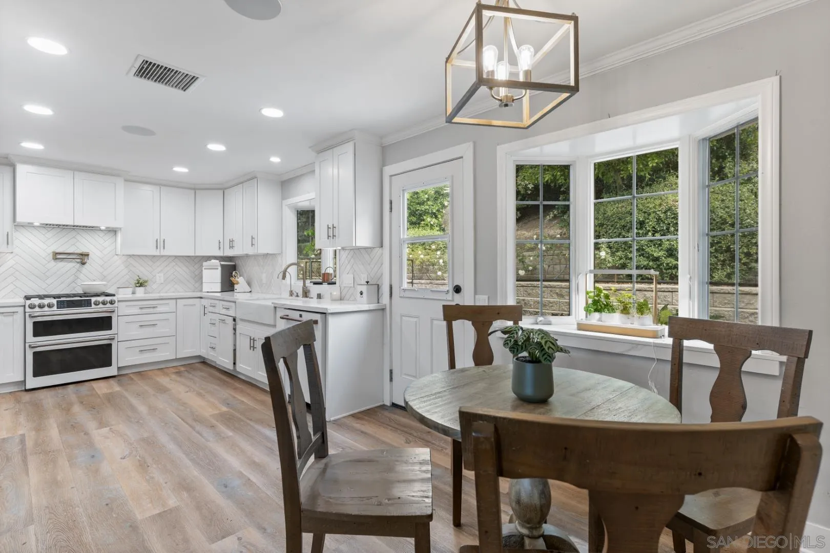 2422 Gird Road, Fallbrook, CA, 92028