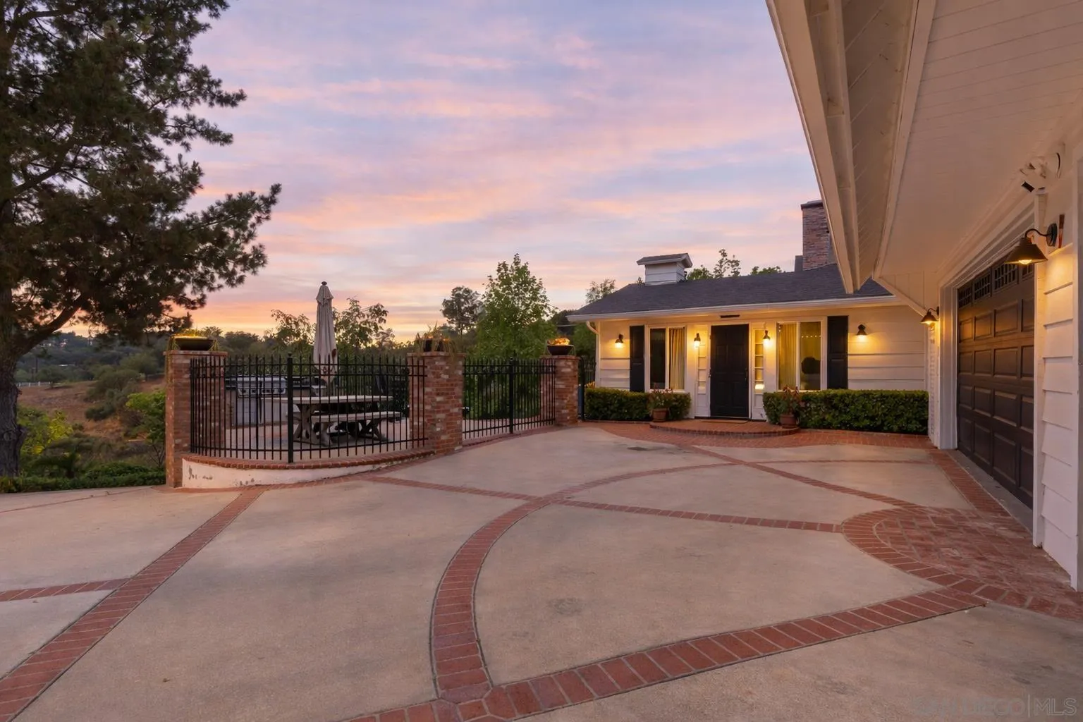 2422 Gird Road, Fallbrook, CA, 92028