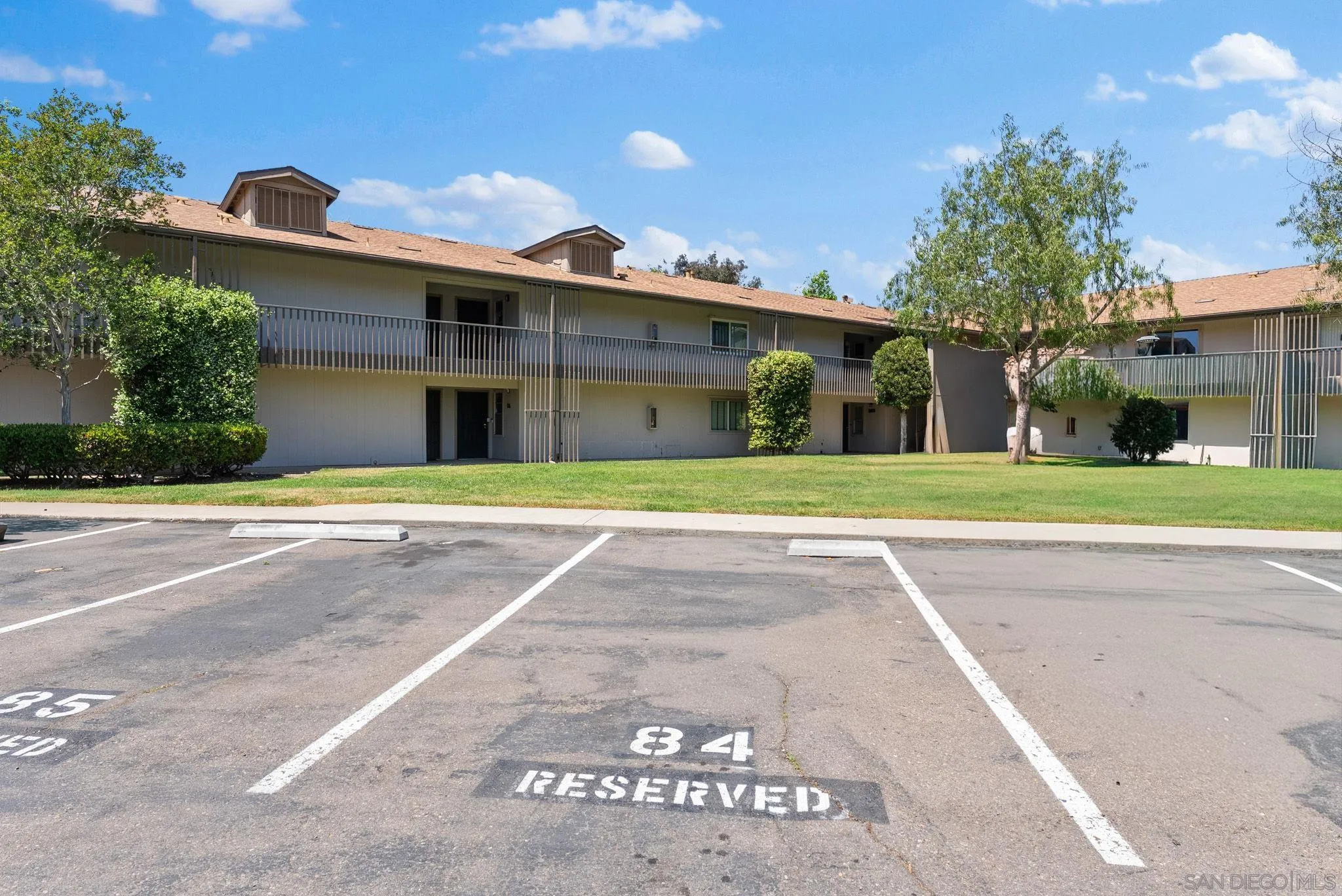 Photo #22: 260009100 Listing: Photo #22