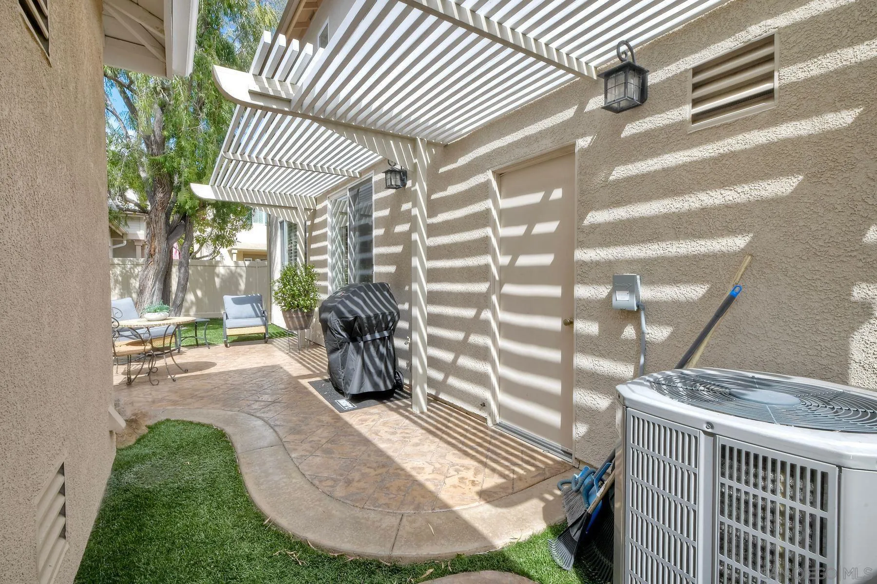 https://cdn.realtyfeed.com/cdn/127/260009102/9bc647a19fa63719a5a11c1fd99ad12c.webp