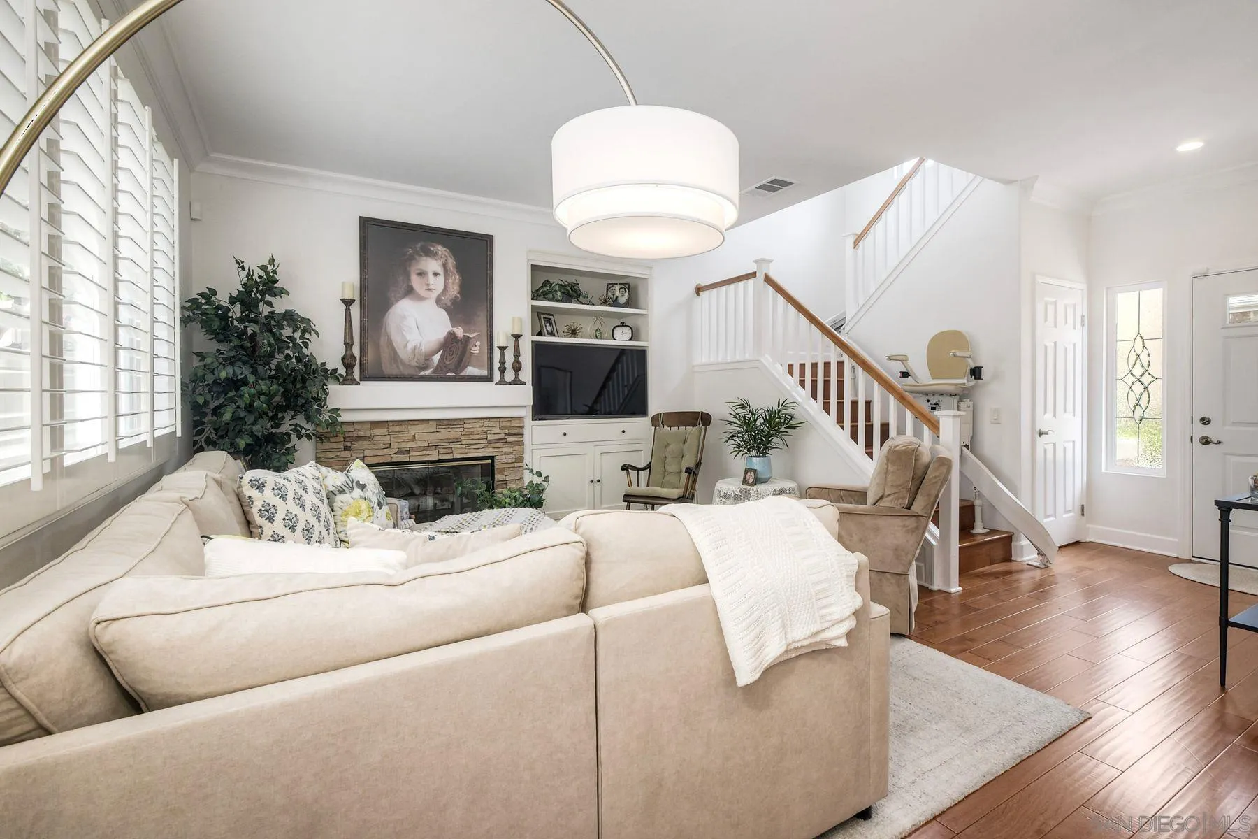https://cdn.realtyfeed.com/cdn/127/260009102/ce748819a6088119ea0351b628633b24.webp