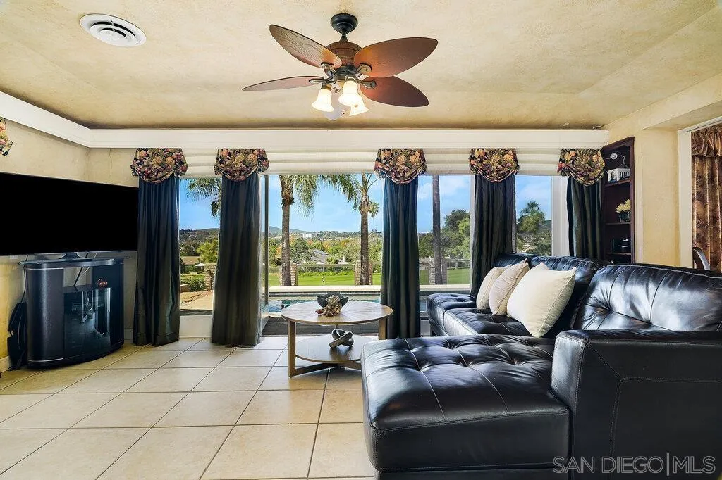 12421 Greens East Rd, San Diego, CA, 92128