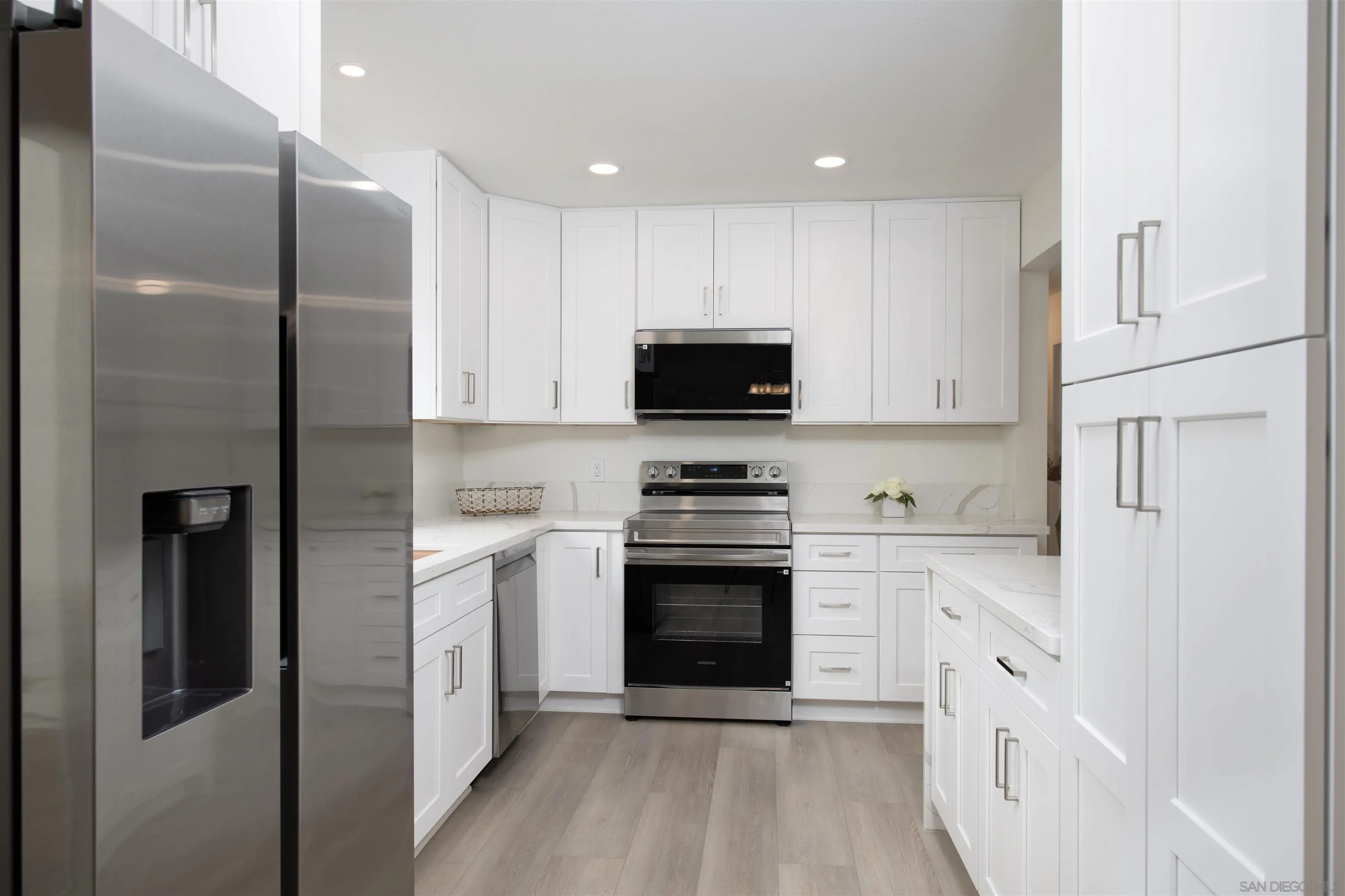 16450 Caminito Vecinos UNIT 106, San Diego, CA, 92128