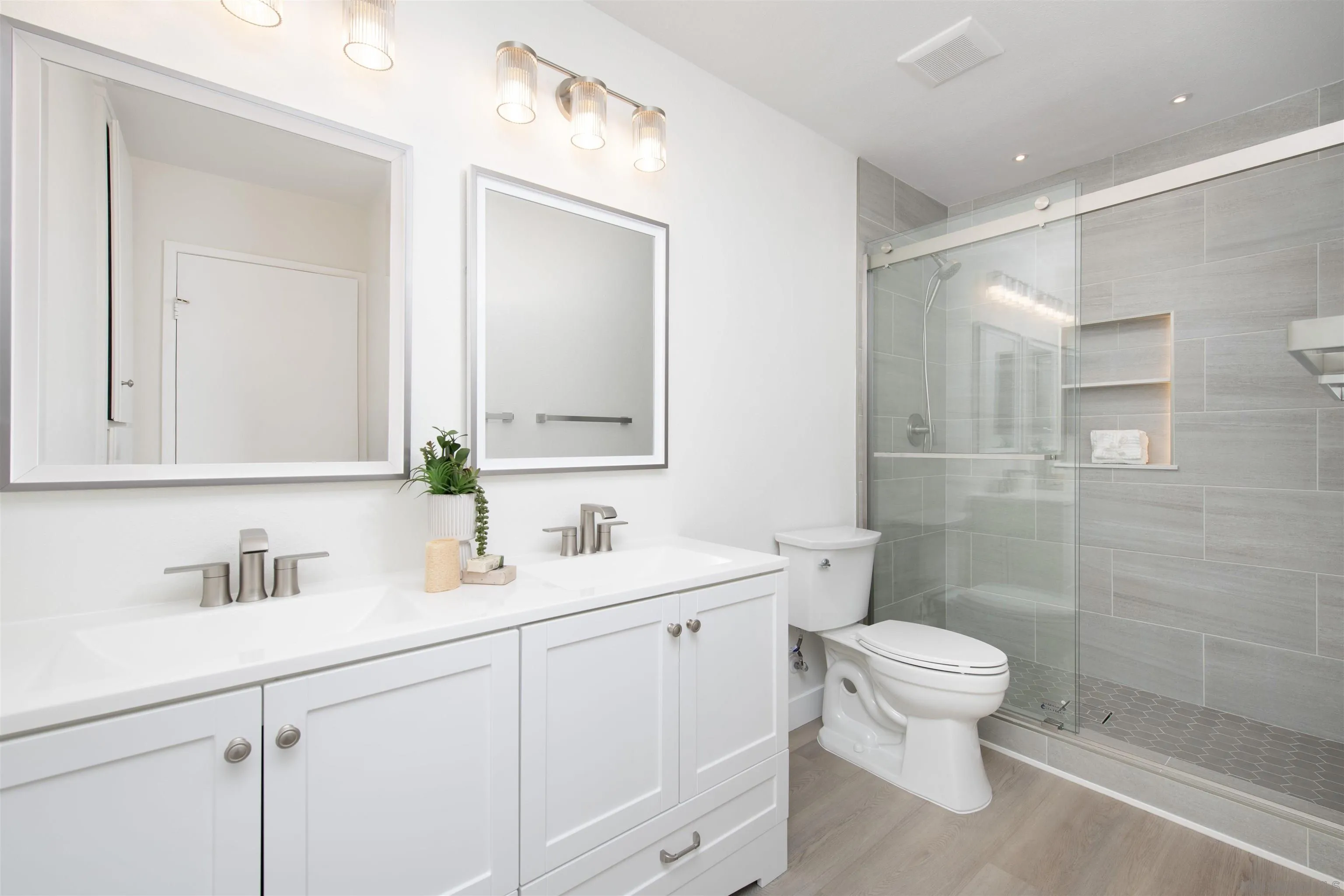 16450 Caminito Vecinos UNIT 106, San Diego, CA, 92128