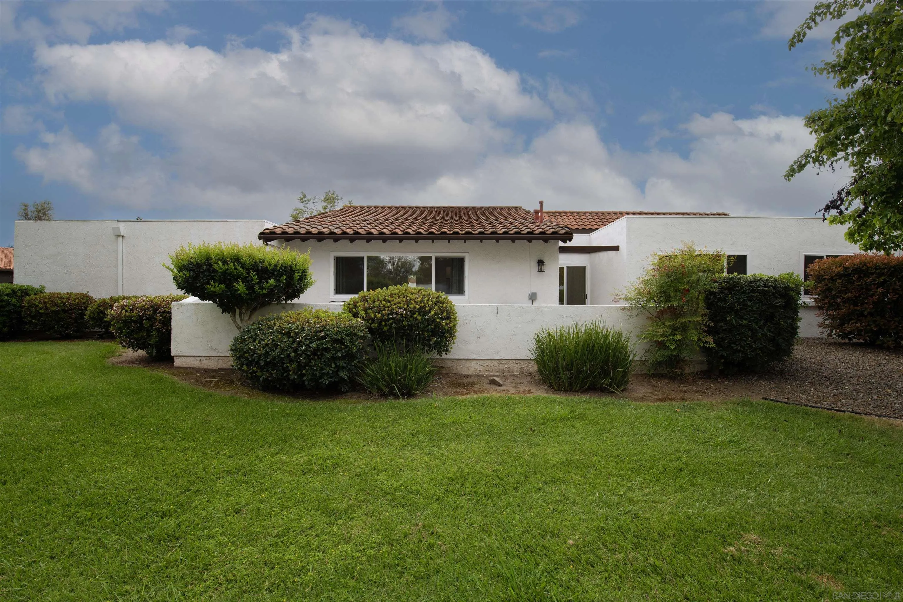 16450 Caminito Vecinos UNIT 106, San Diego, CA, 92128