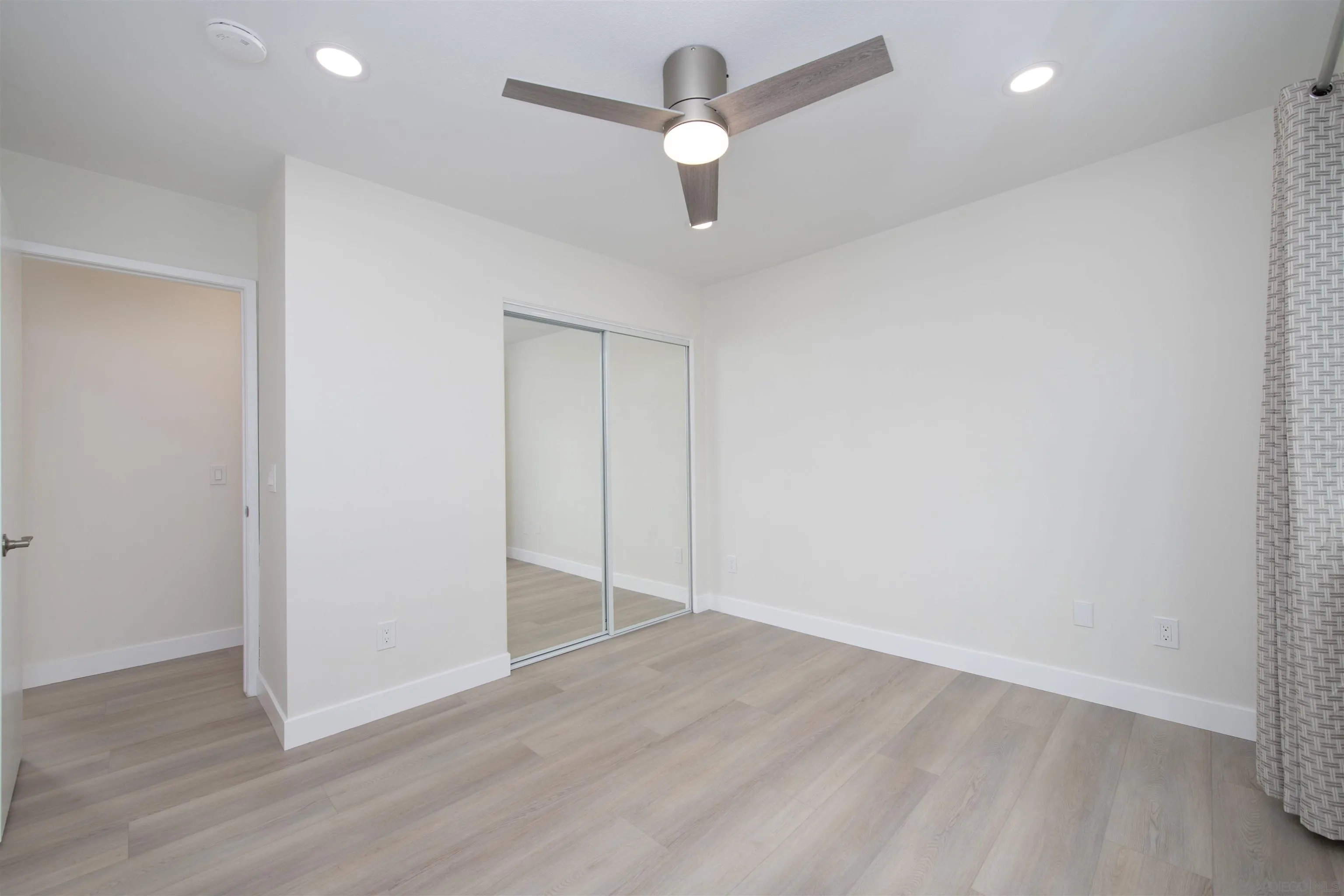 16450 Caminito Vecinos UNIT 106, San Diego, CA, 92128