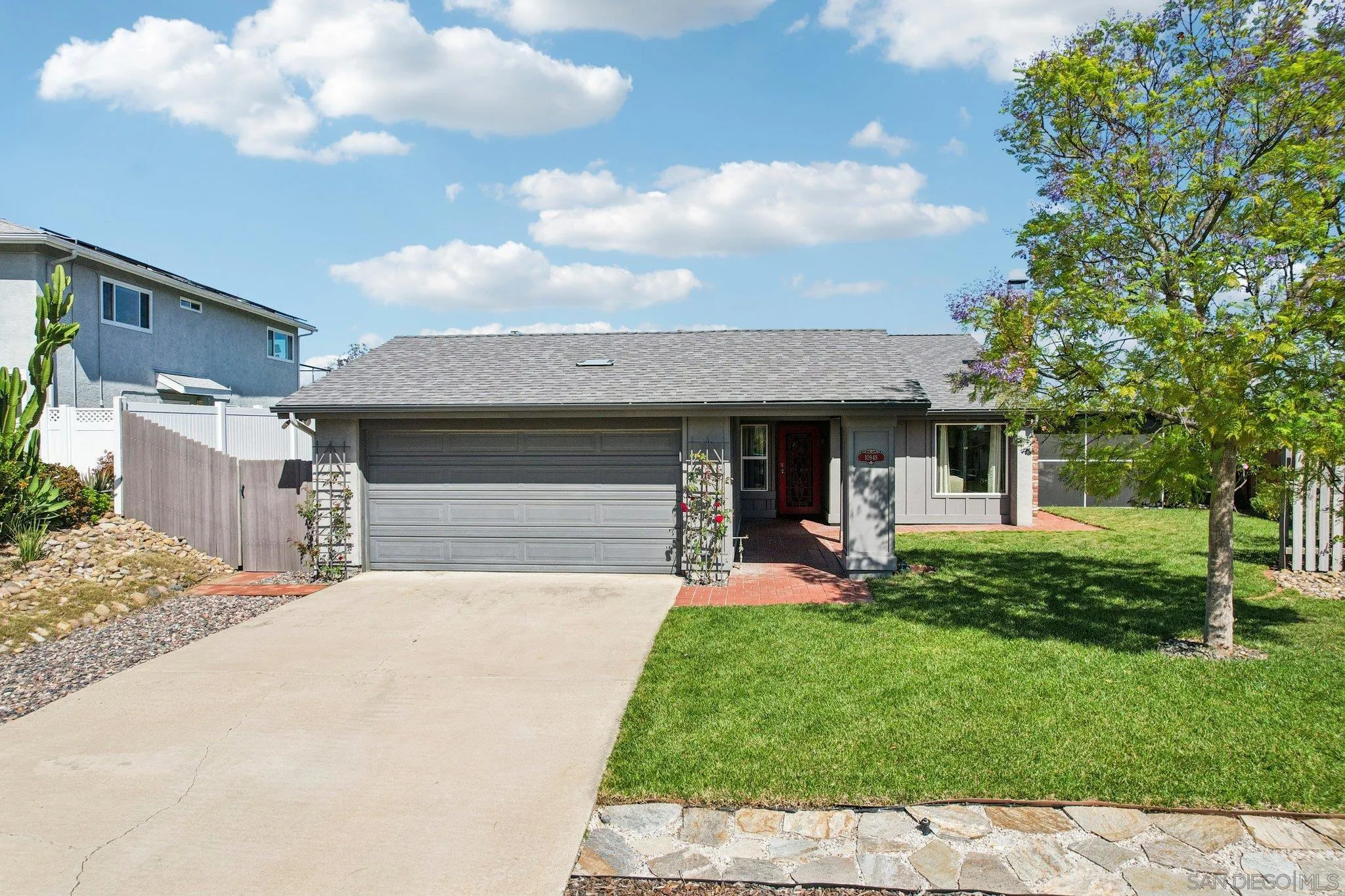 https://cdn.realtyfeed.com/cdn/127/260009115/eab9c58d745521f439da5b080bc7f3ce.webp