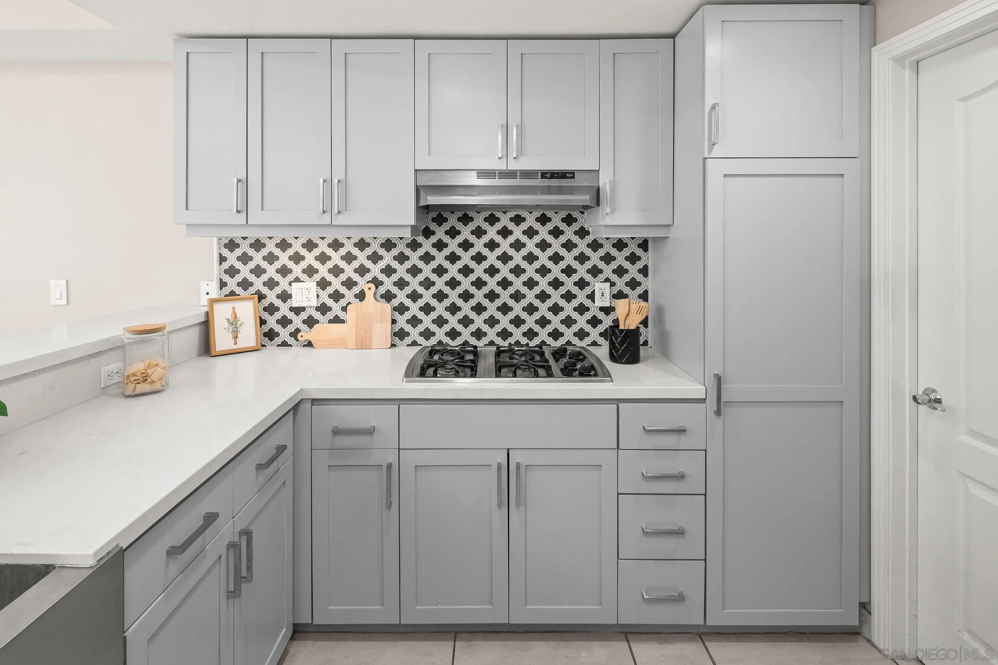 https://cdn.realtyfeed.com/cdn/127/260009121/333352dea6c793c1e6ee129a3912e1c7.webp