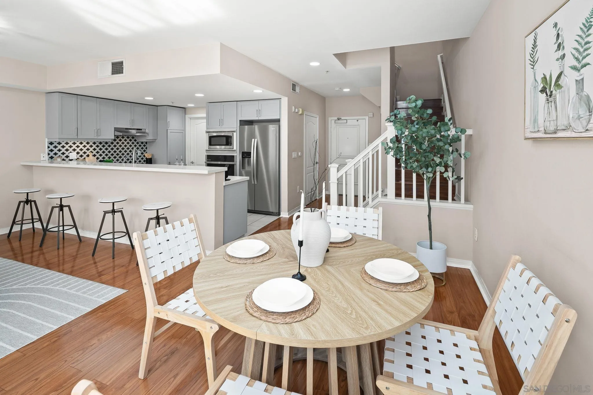 https://cdn.realtyfeed.com/cdn/127/260009121/4598c4315fba96830ce204336a18e14f.webp