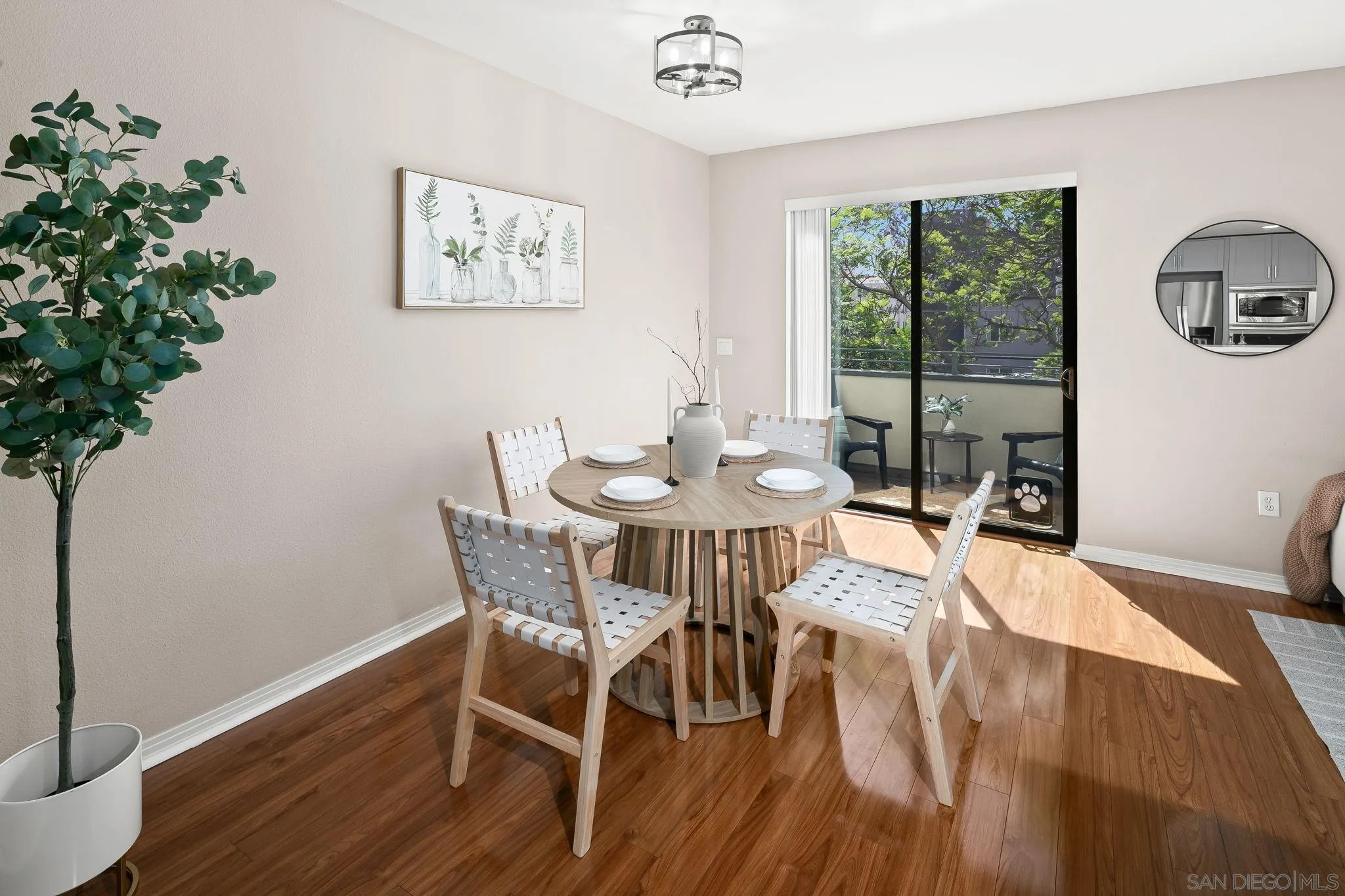 https://cdn.realtyfeed.com/cdn/127/260009121/4a517e2ab592c3ef147c5a87c1578b6e.webp