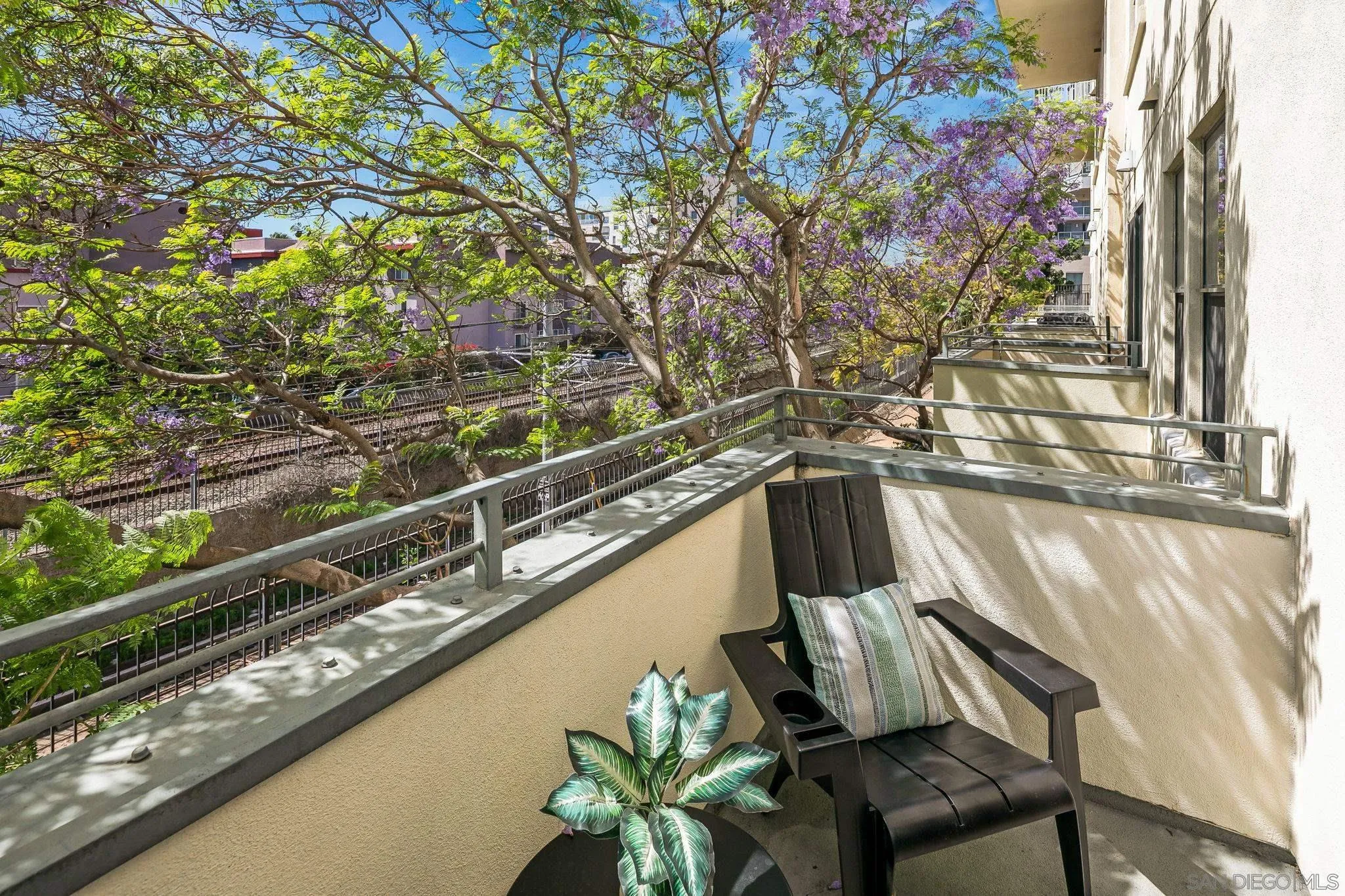 https://cdn.realtyfeed.com/cdn/127/260009121/559379457b1b5897a9b8c5900cda4bca.webp