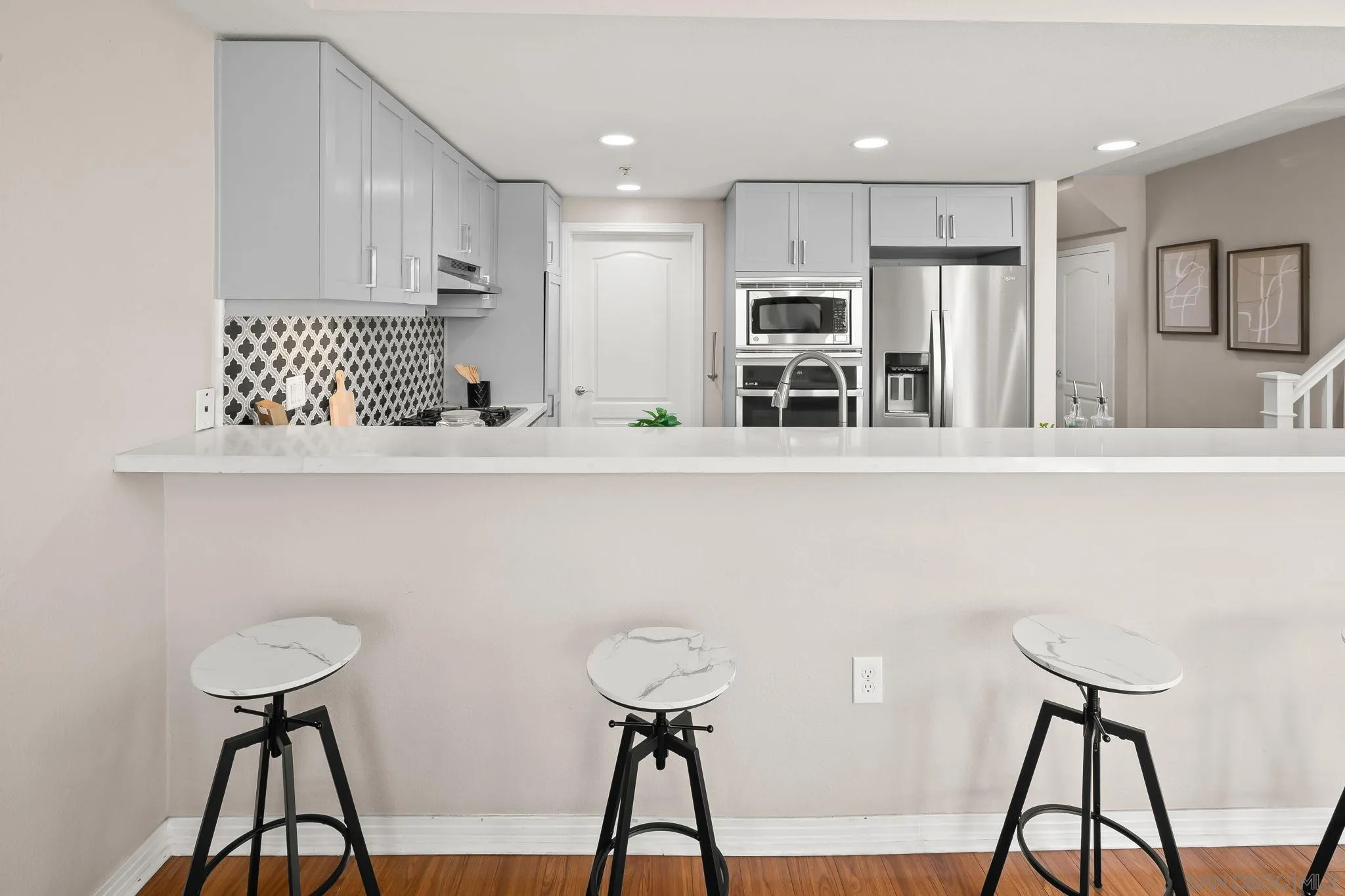https://cdn.realtyfeed.com/cdn/127/260009121/e1b08e3e8146955cc20cb93ab9dd208c.webp