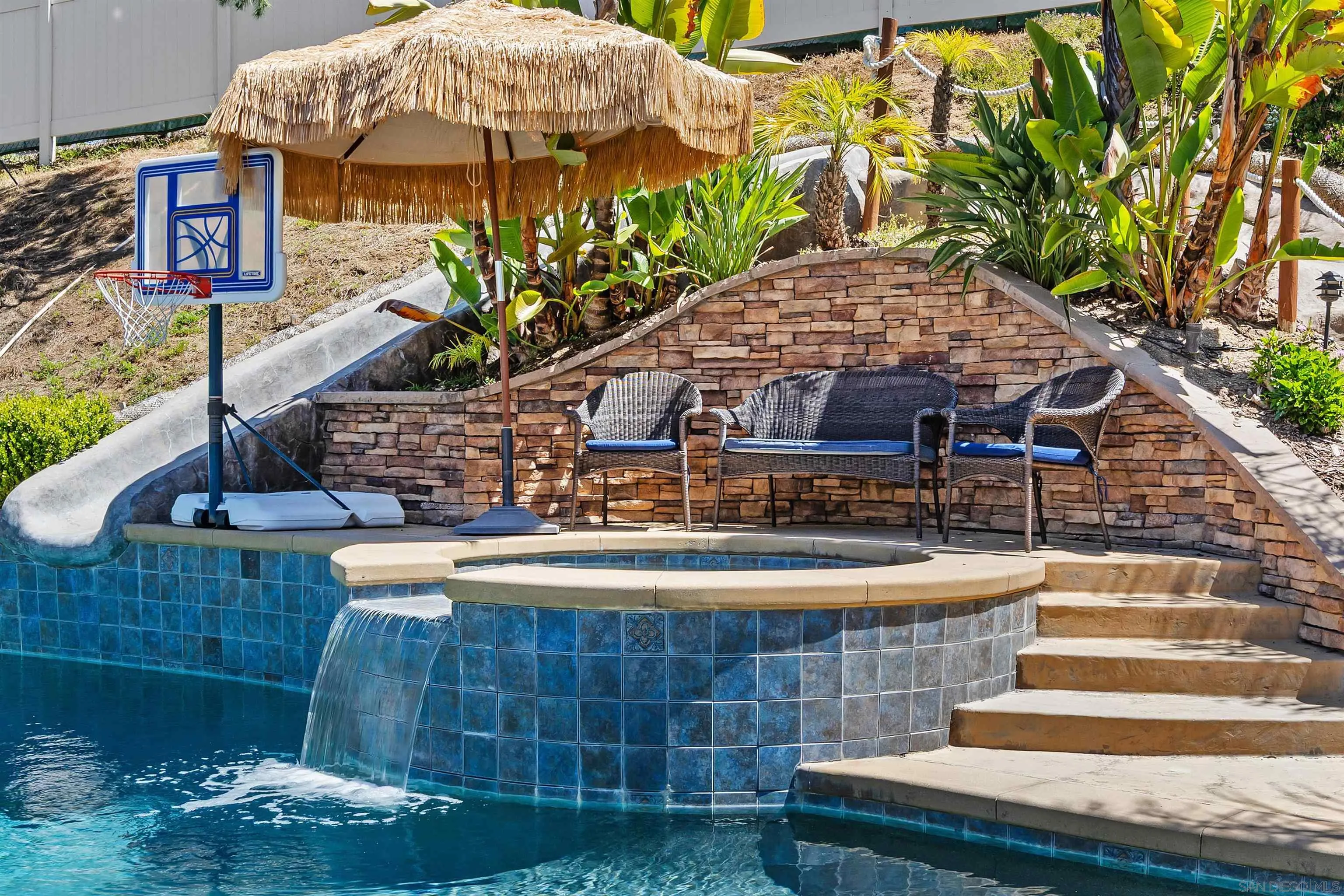 https://cdn.realtyfeed.com/cdn/127/260009125/1e1c179b0b32e55d06f9617a17c1a5e2.webp