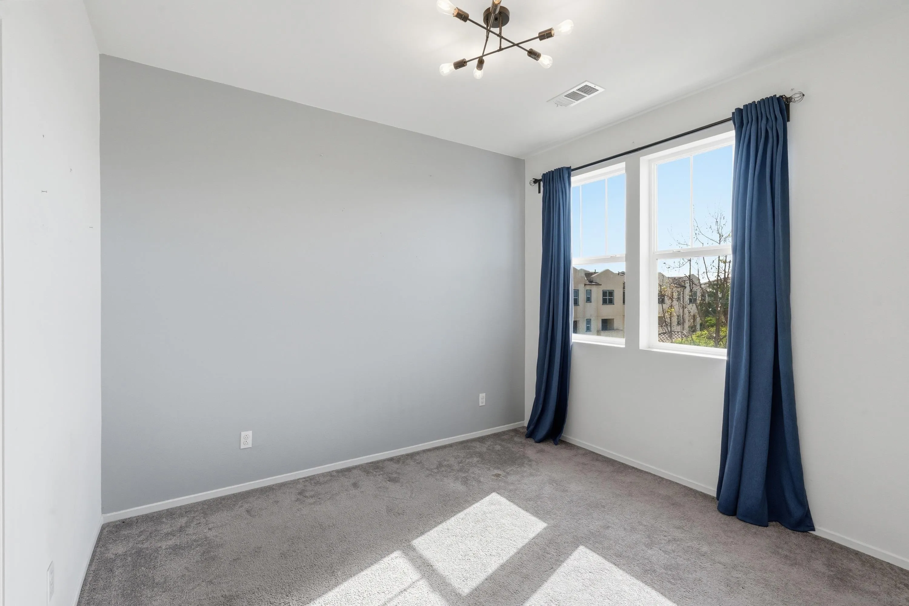 Photo #11: 260009137 Listing: Photo #11