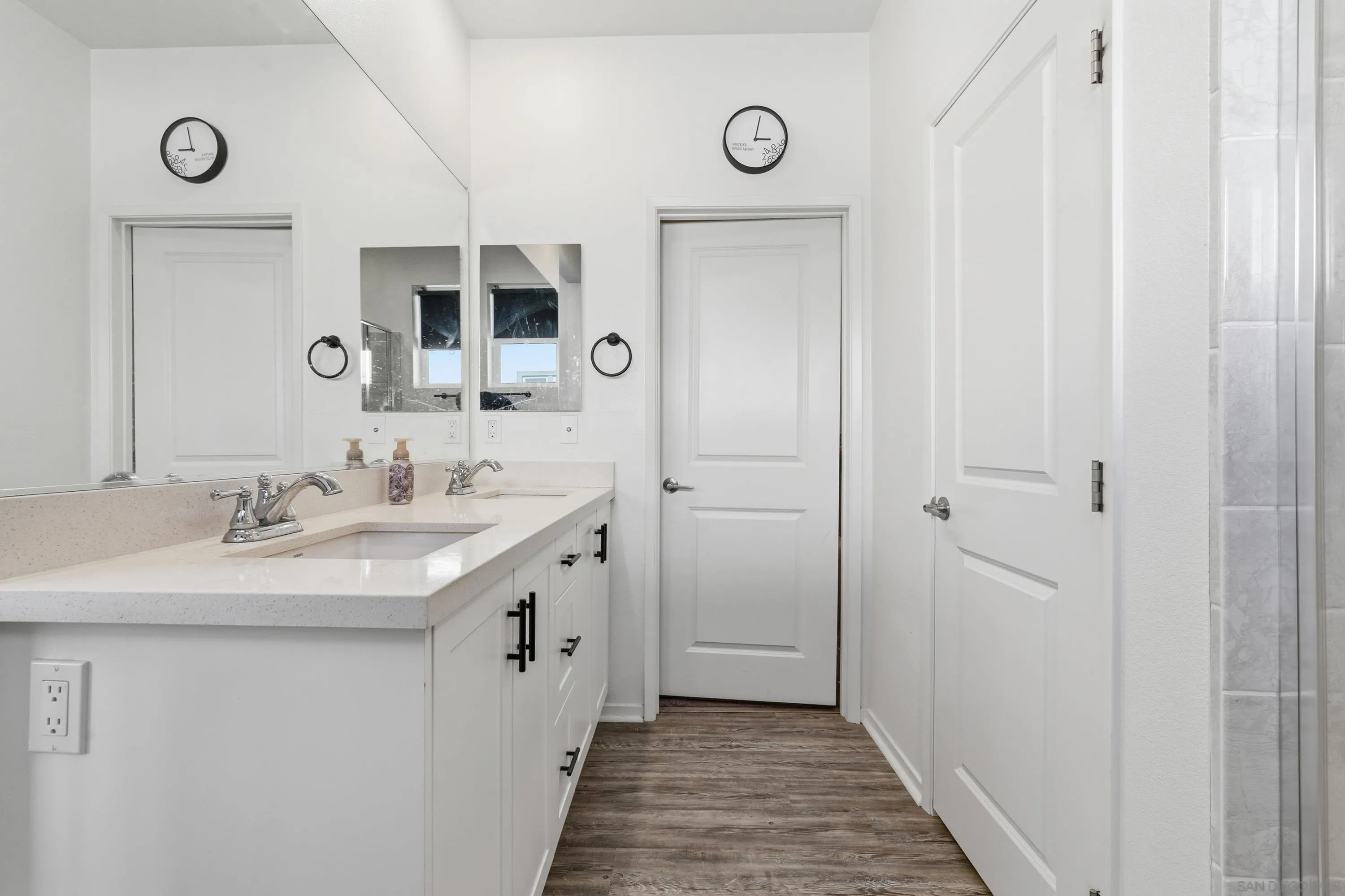 Photo #13: 260009137 Listing: Photo #13