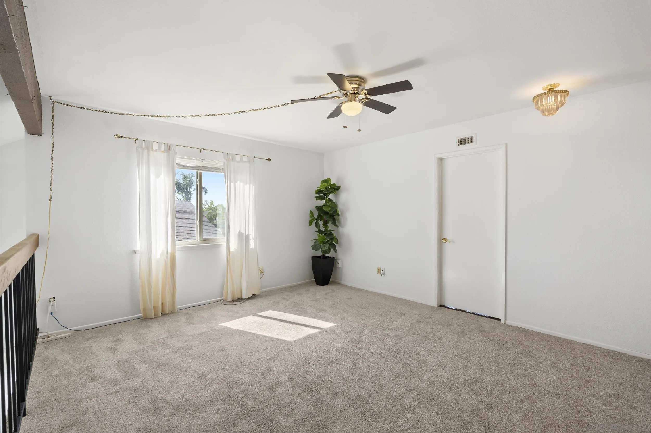 https://cdn.realtyfeed.com/cdn/127/260009139/453cf9c938673774788c0400075157b9.webp