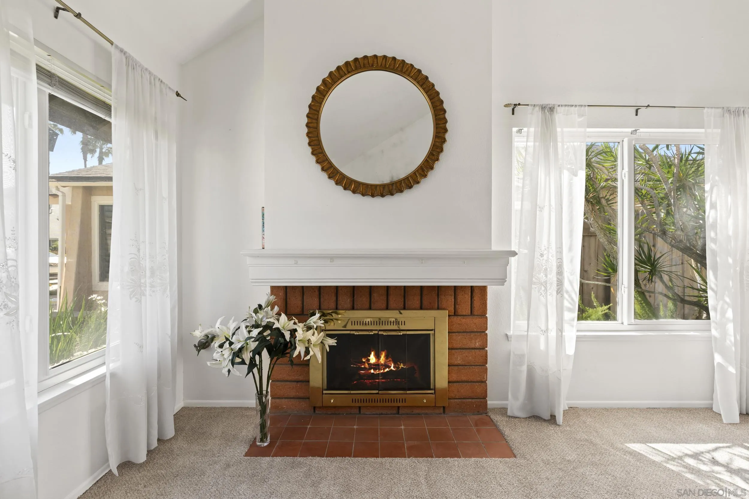 https://cdn.realtyfeed.com/cdn/127/260009139/652b26ef6c56d9174bdee239c1fe4ae9.webp