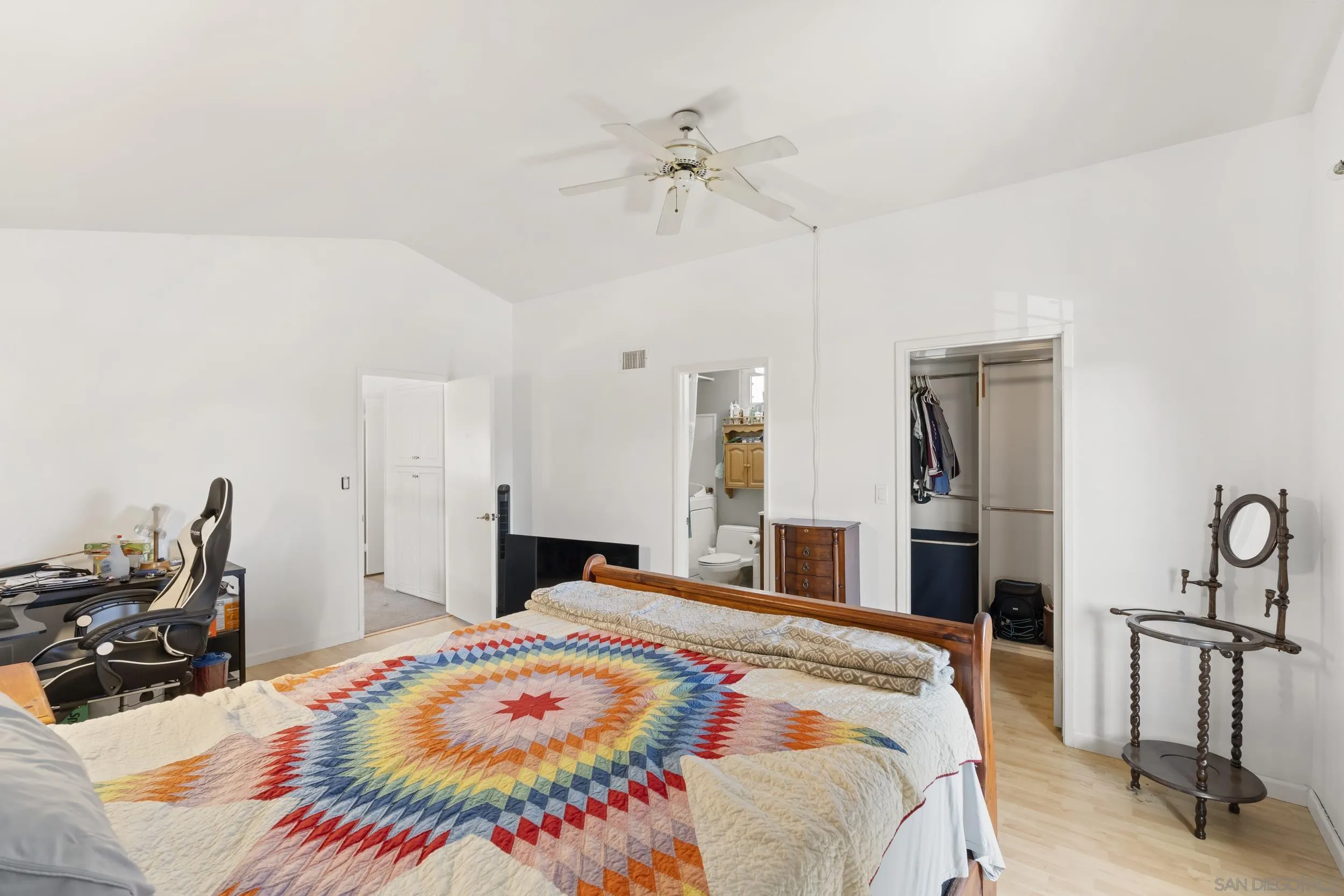 https://cdn.realtyfeed.com/cdn/127/260009139/7496ebdc8d74c89fcaec9270226e8203.webp
