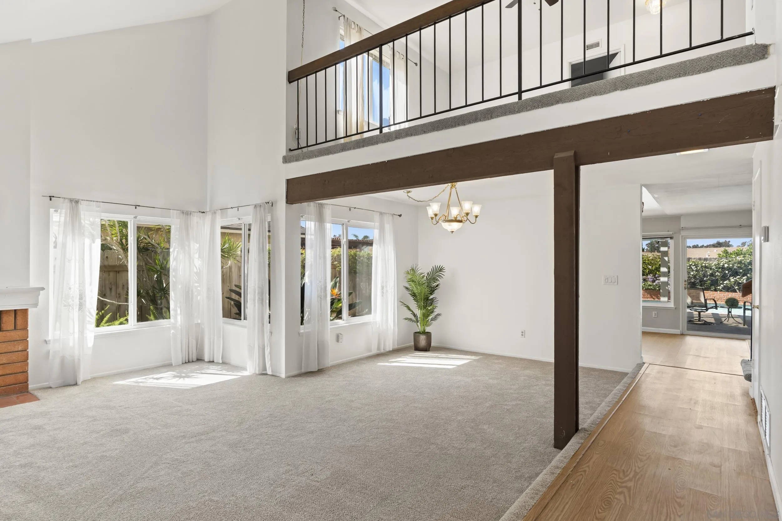 https://cdn.realtyfeed.com/cdn/127/260009139/e0fee550d17e036c84164a9c25cfd103.webp