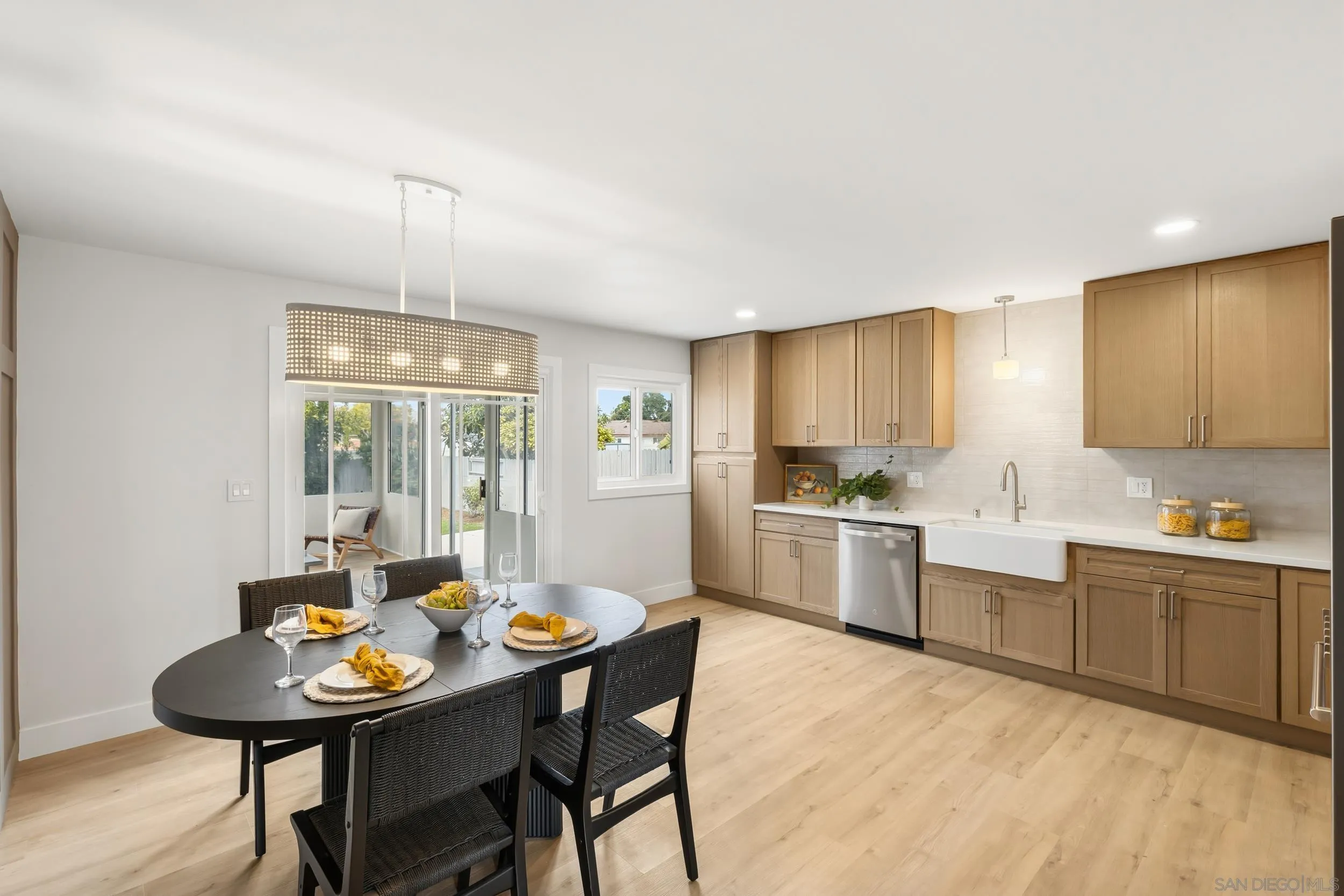 https://cdn.realtyfeed.com/cdn/127/260009141/3825c90ec59e5c3ee277a585f567e138.webp