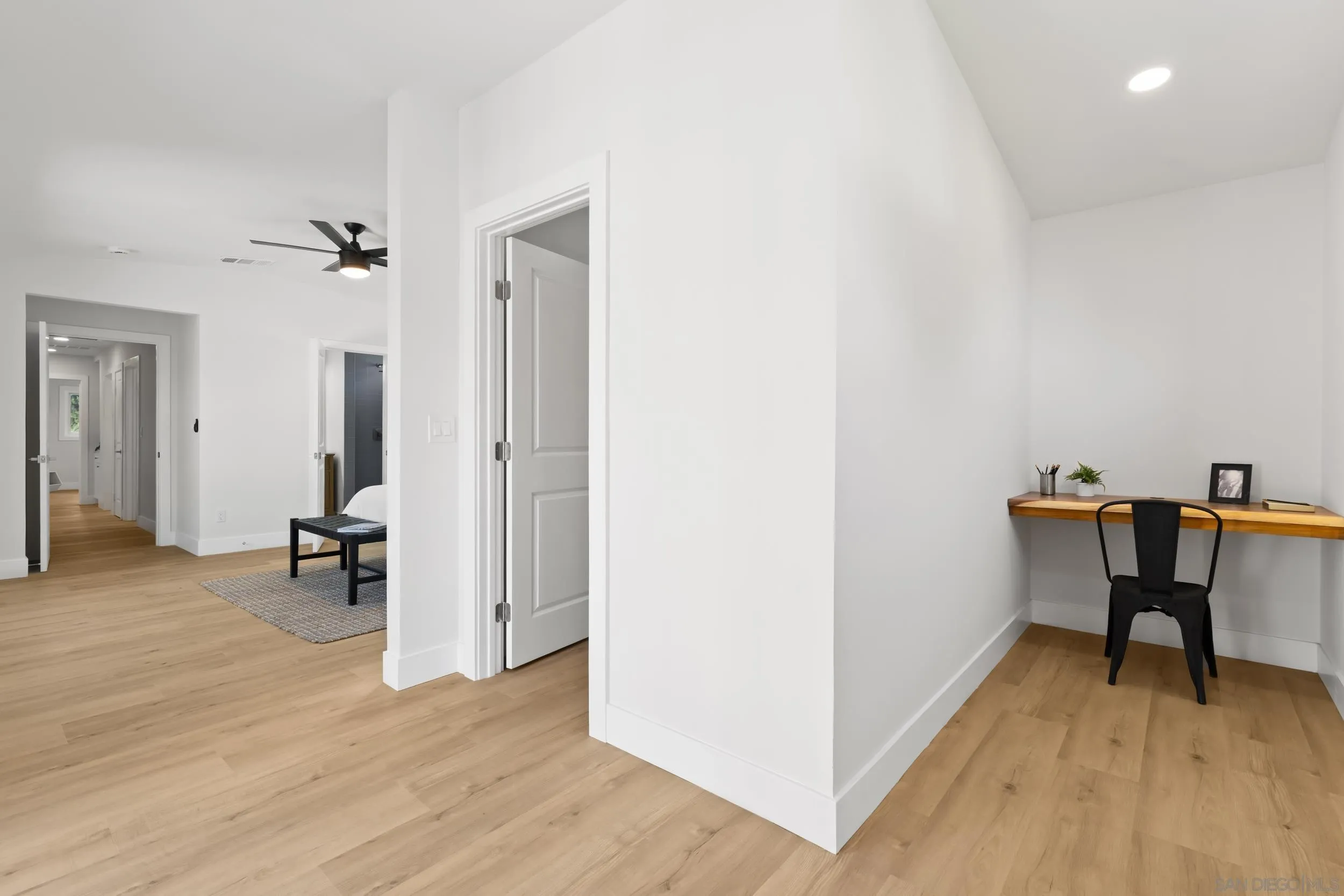 https://cdn.realtyfeed.com/cdn/127/260009141/9c2581dcc0991ea4a0efdd7bd39e8868.webp