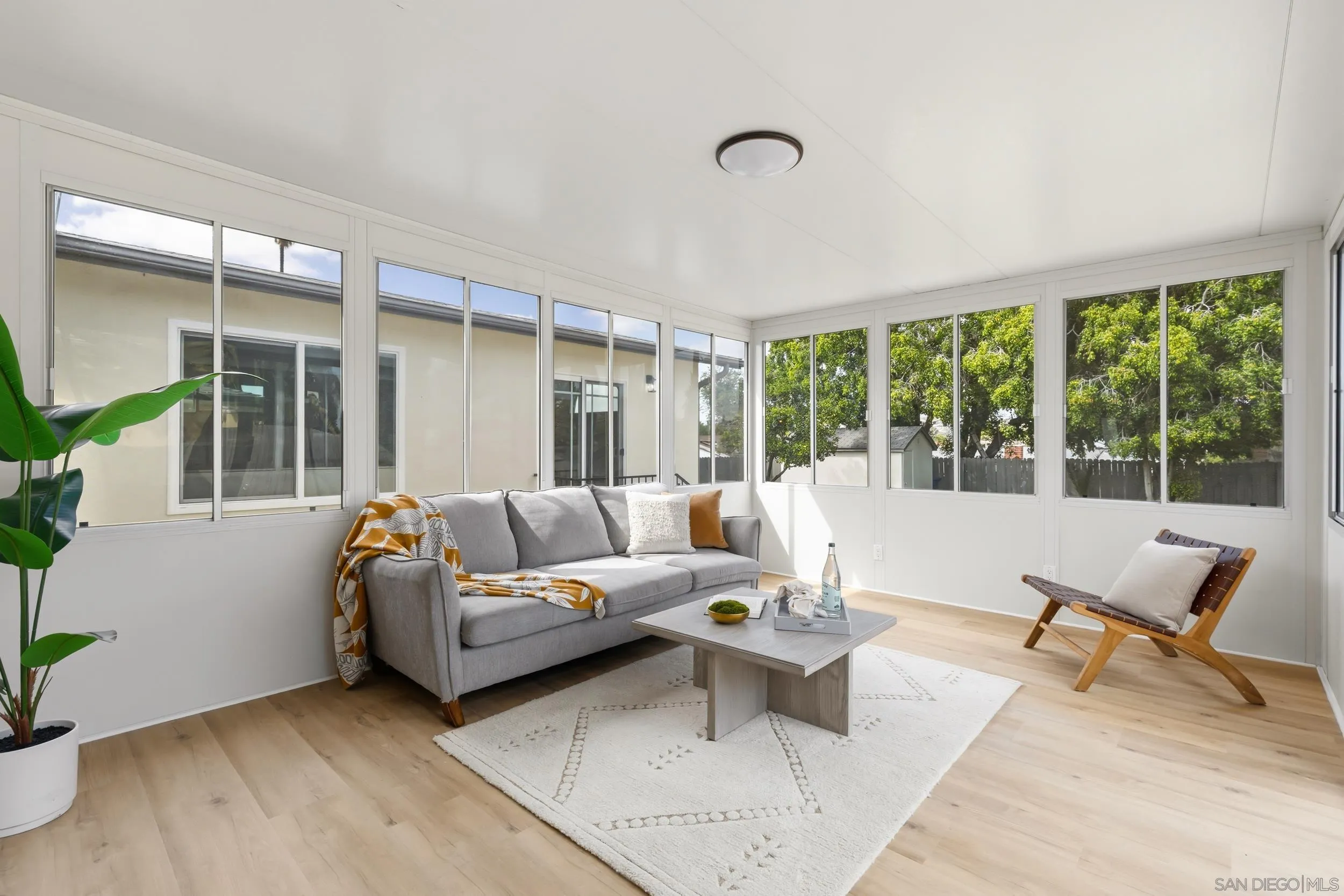https://cdn.realtyfeed.com/cdn/127/260009141/ca44f39f83a9248c436dec19930a26ee.webp