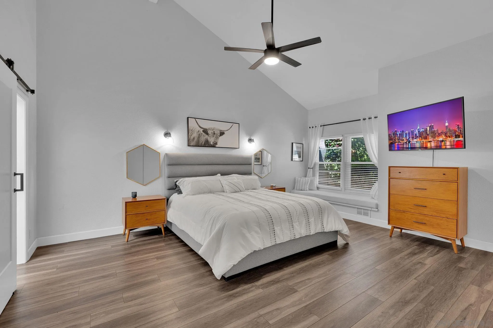 https://cdn.realtyfeed.com/cdn/127/260009144/43f92b053f70cd71f3ad719861f595b9.webp