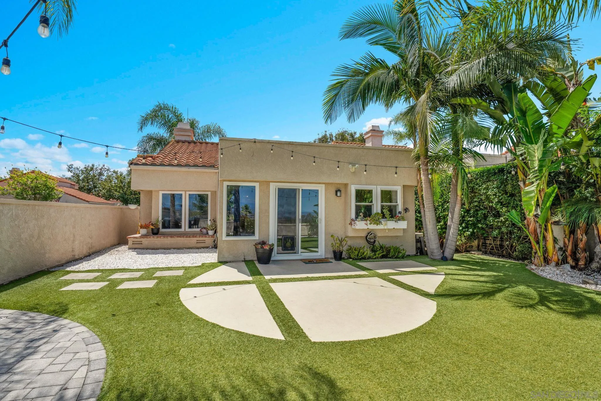 https://cdn.realtyfeed.com/cdn/127/260009144/d54e5d733b0d3b56ddb42c374d6b90c2.webp
