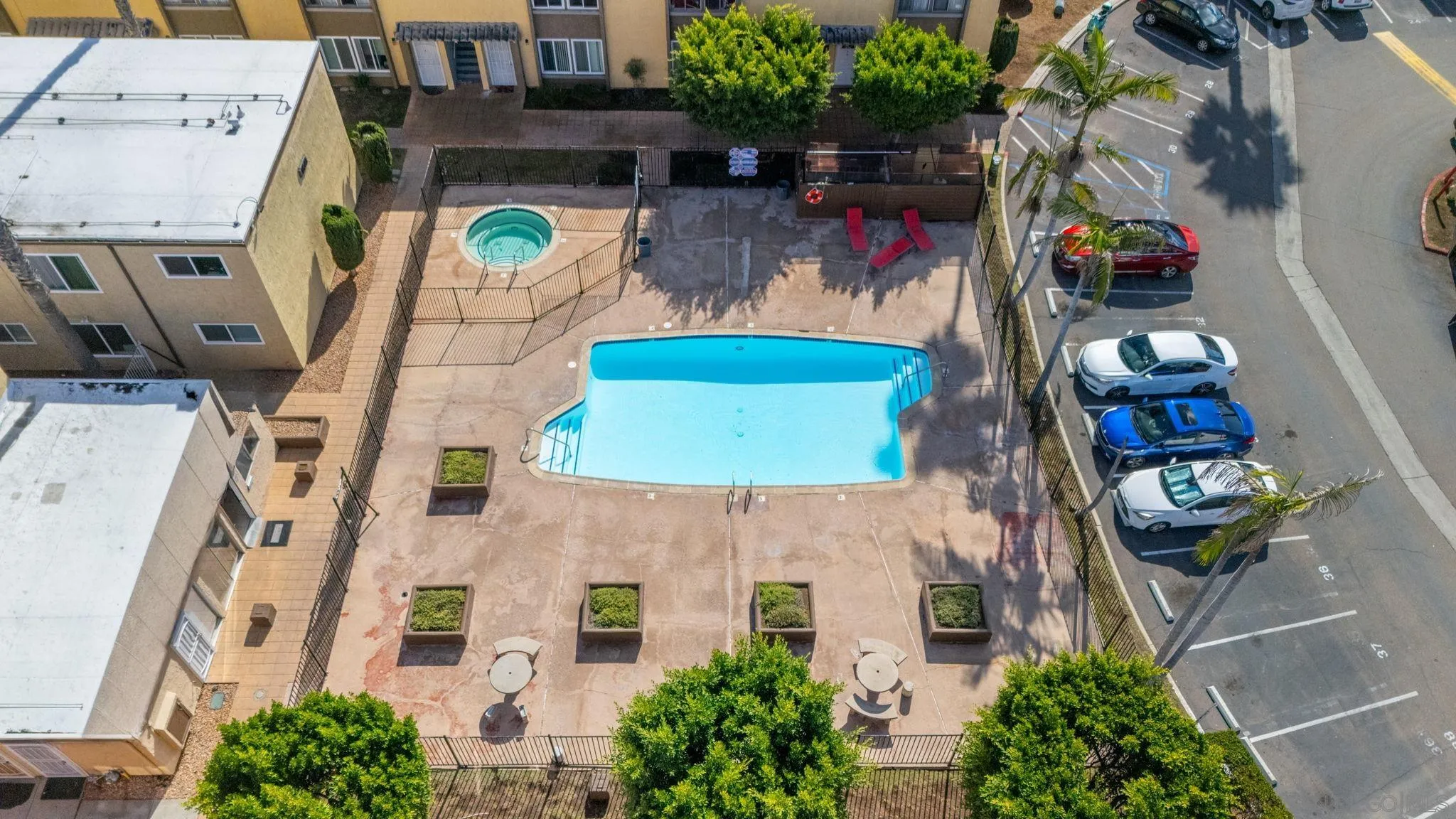 https://cdn.realtyfeed.com/cdn/127/260009145/7fa197b0efb14b14174f675d61b4c16e.webp