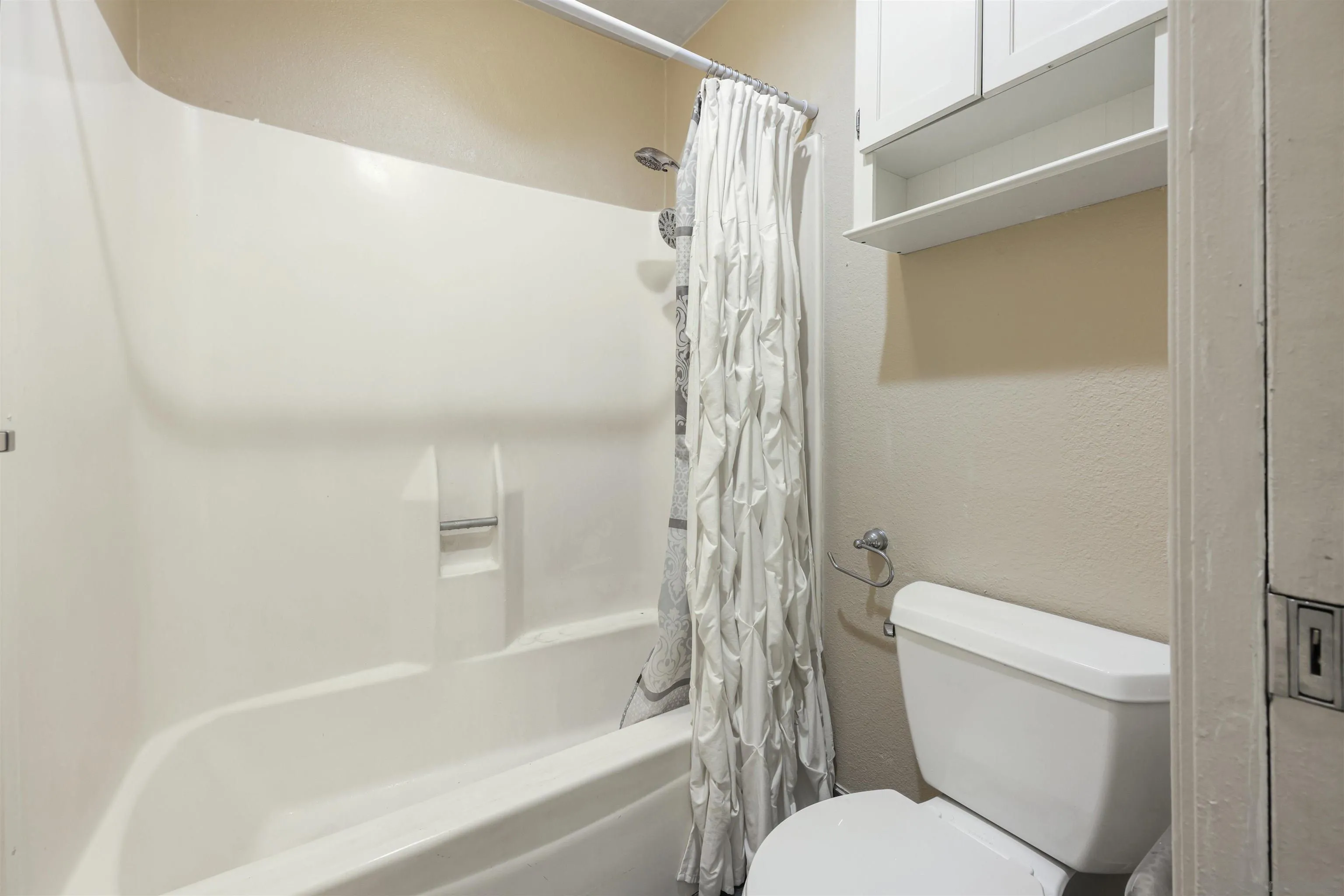 Photo #12: 260009147 Listing: Photo #12