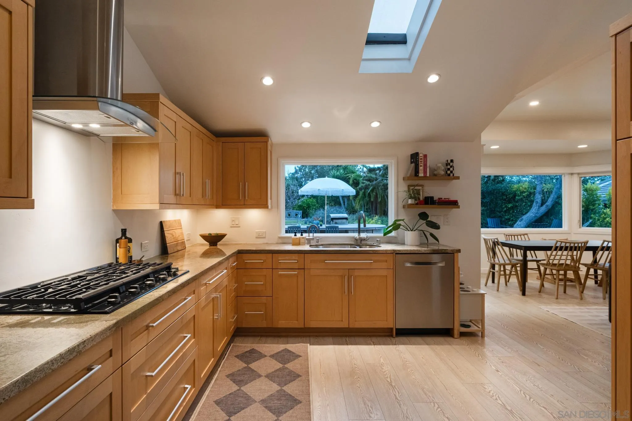 https://cdn.realtyfeed.com/cdn/127/260009148/20e35d57eeb0ee4ba82ed43229f21345.webp