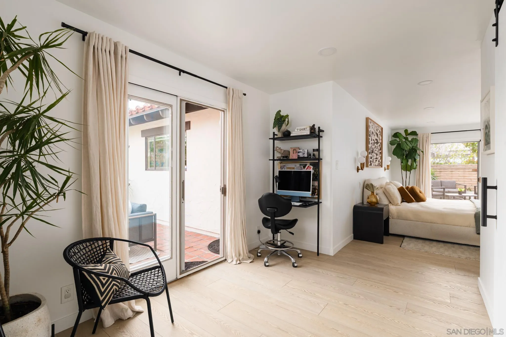 https://cdn.realtyfeed.com/cdn/127/260009148/42ee115767133b08d42830f7888b2488.webp