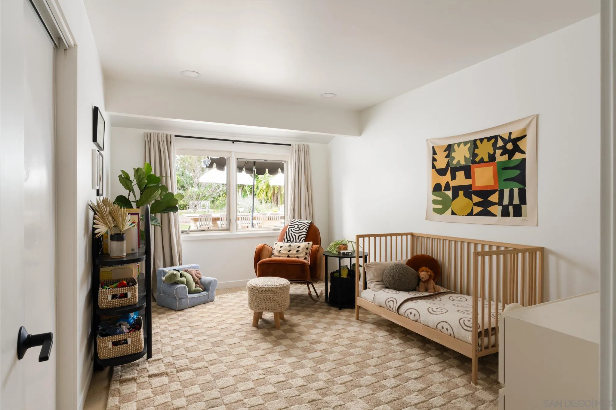 https://cdn.realtyfeed.com/cdn/127/260009148/b35397077a6dab8ab0921bbc2b8065fa.webp