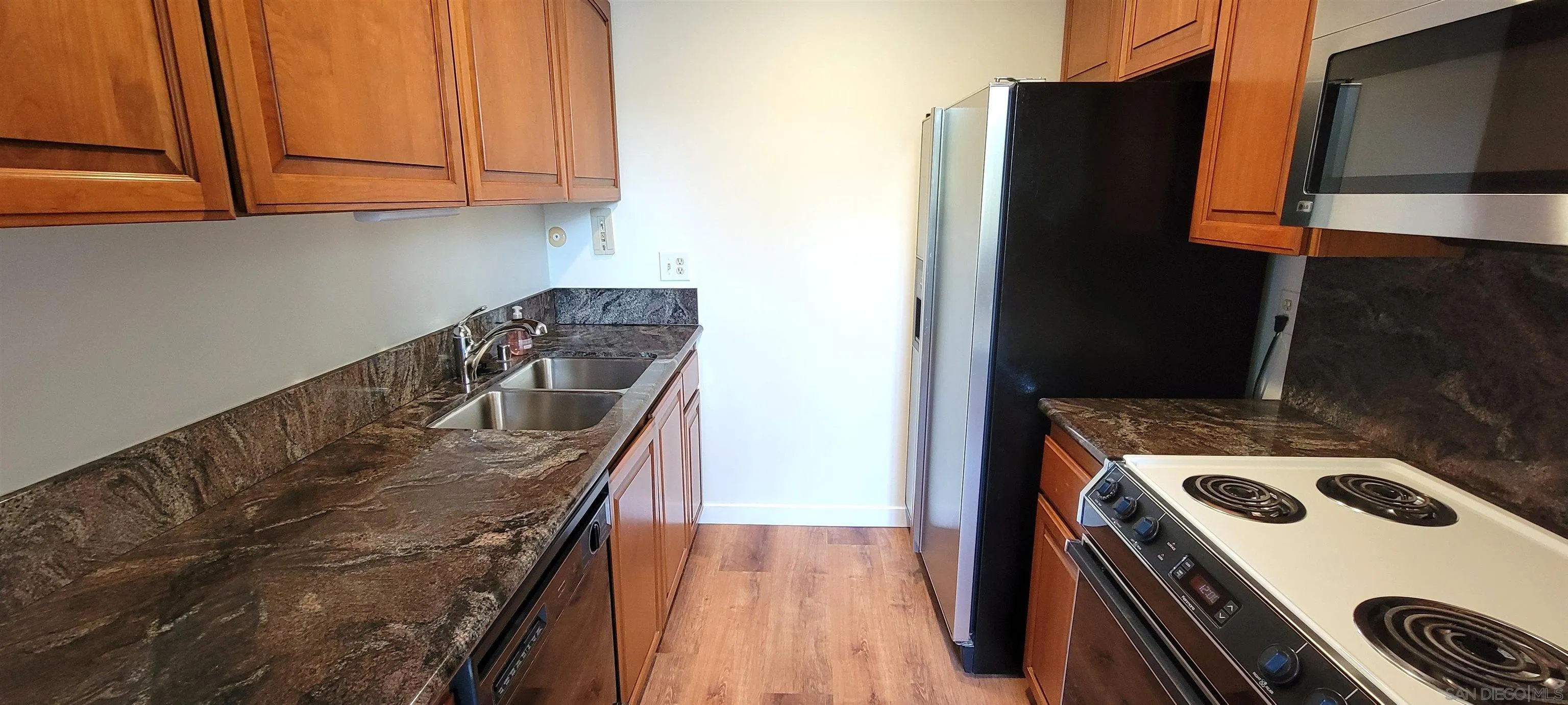 Photo #7: 260009149 Listing: Photo #7