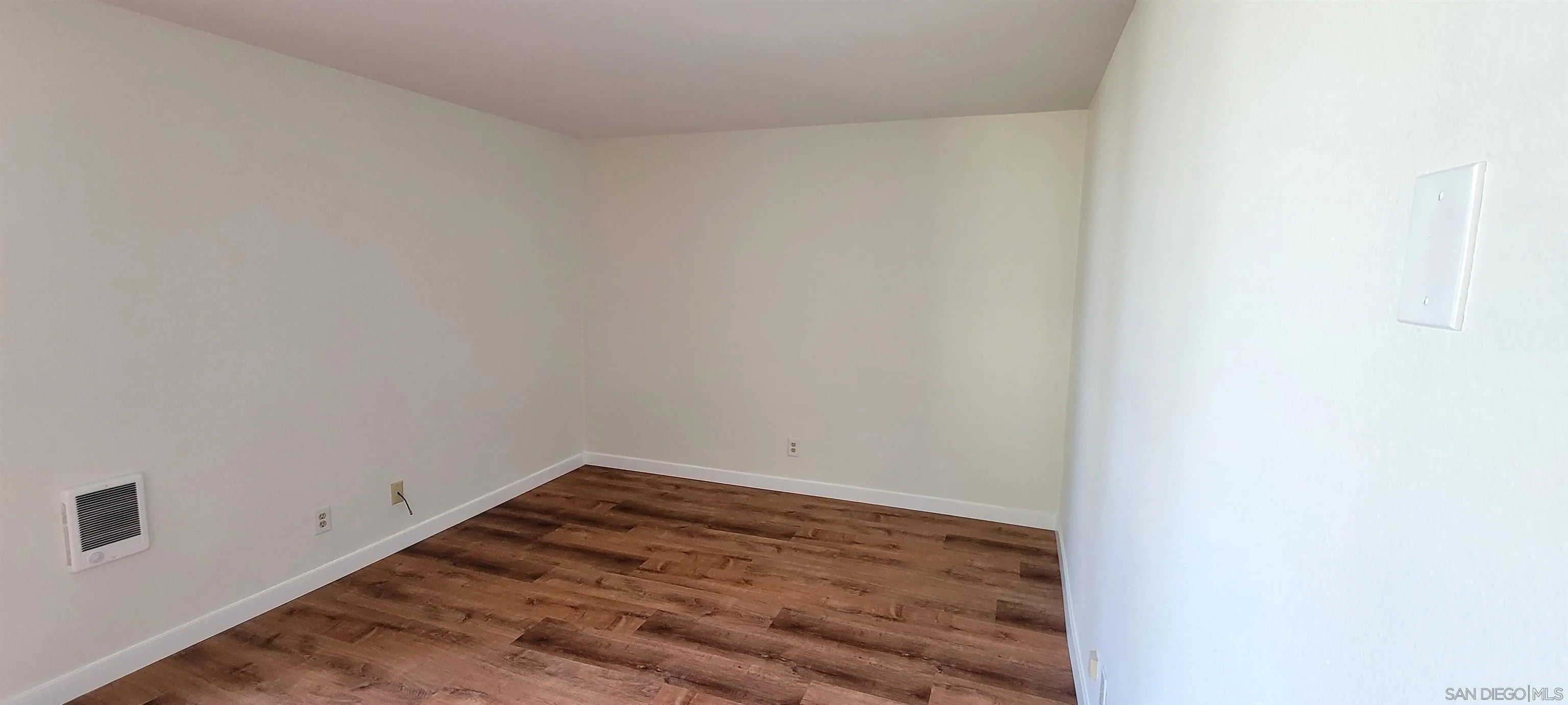 Photo #17: 260009149 Listing: Photo #17