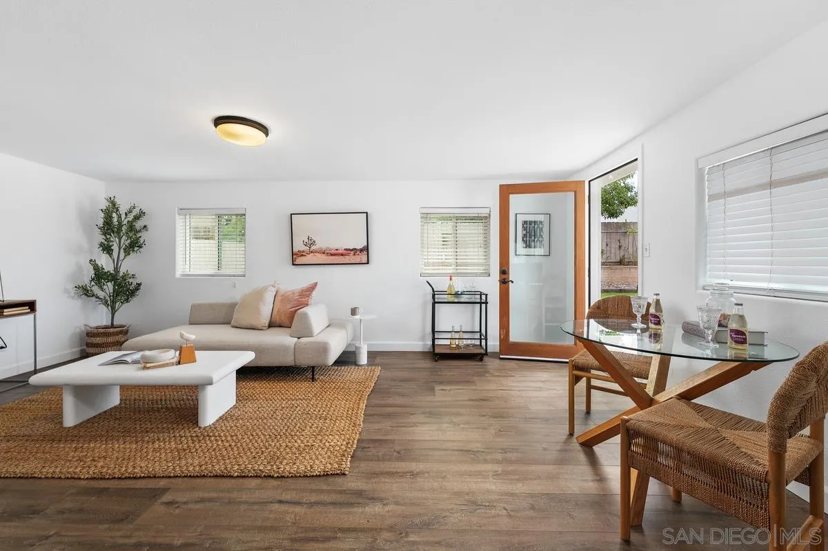 https://cdn.realtyfeed.com/cdn/127/260009150/ff76dfeab4f1a1a7741f62ae87776634.webp